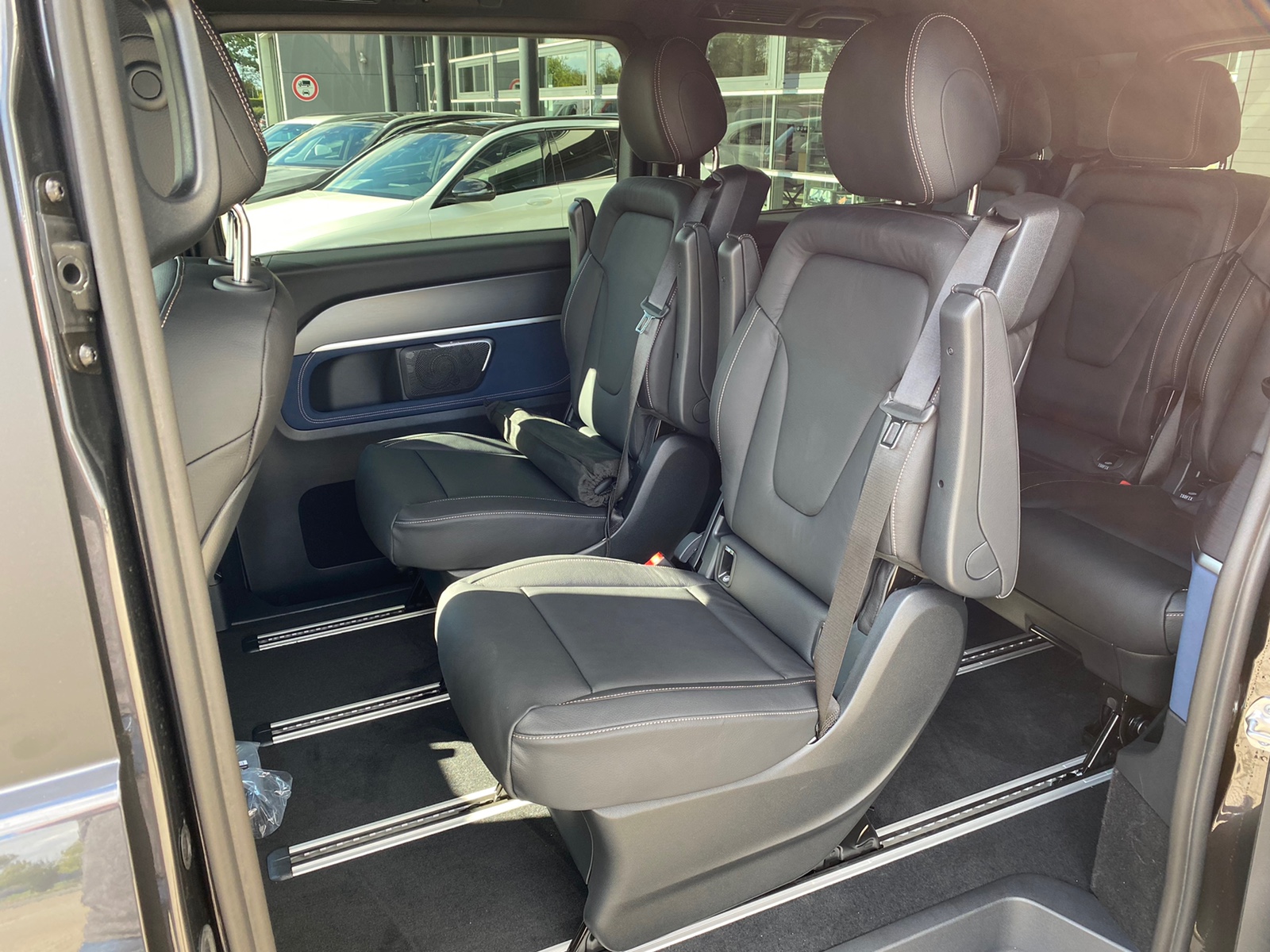 Mercedes-Benz EQV 300 AVANTG NP 100TEUR