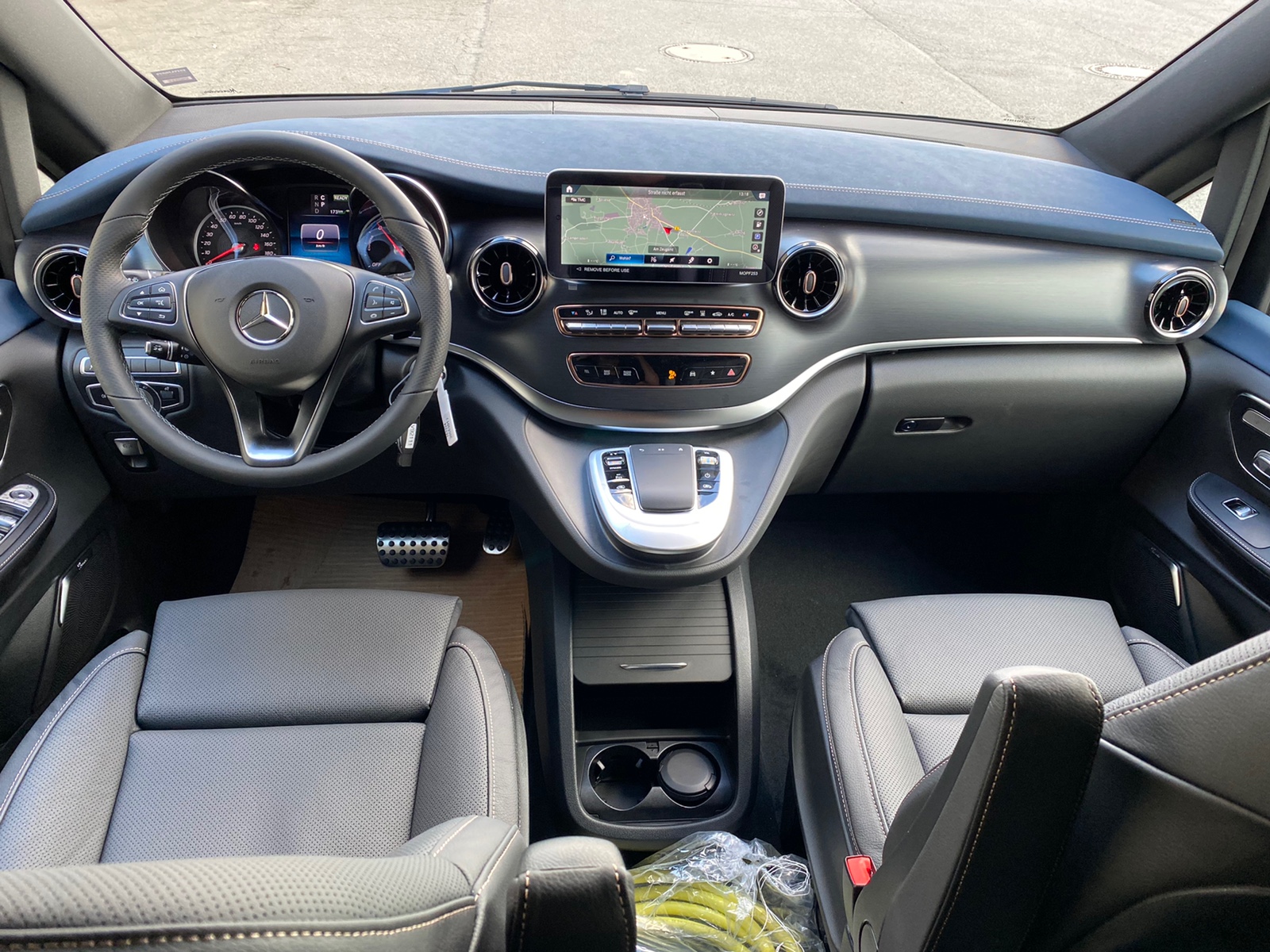 Mercedes-Benz EQV 300 AVANTG NP 100TEUR