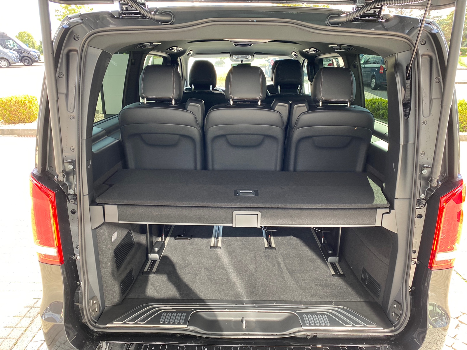 Mercedes-Benz EQV 300 AVANTG NP 100TEUR