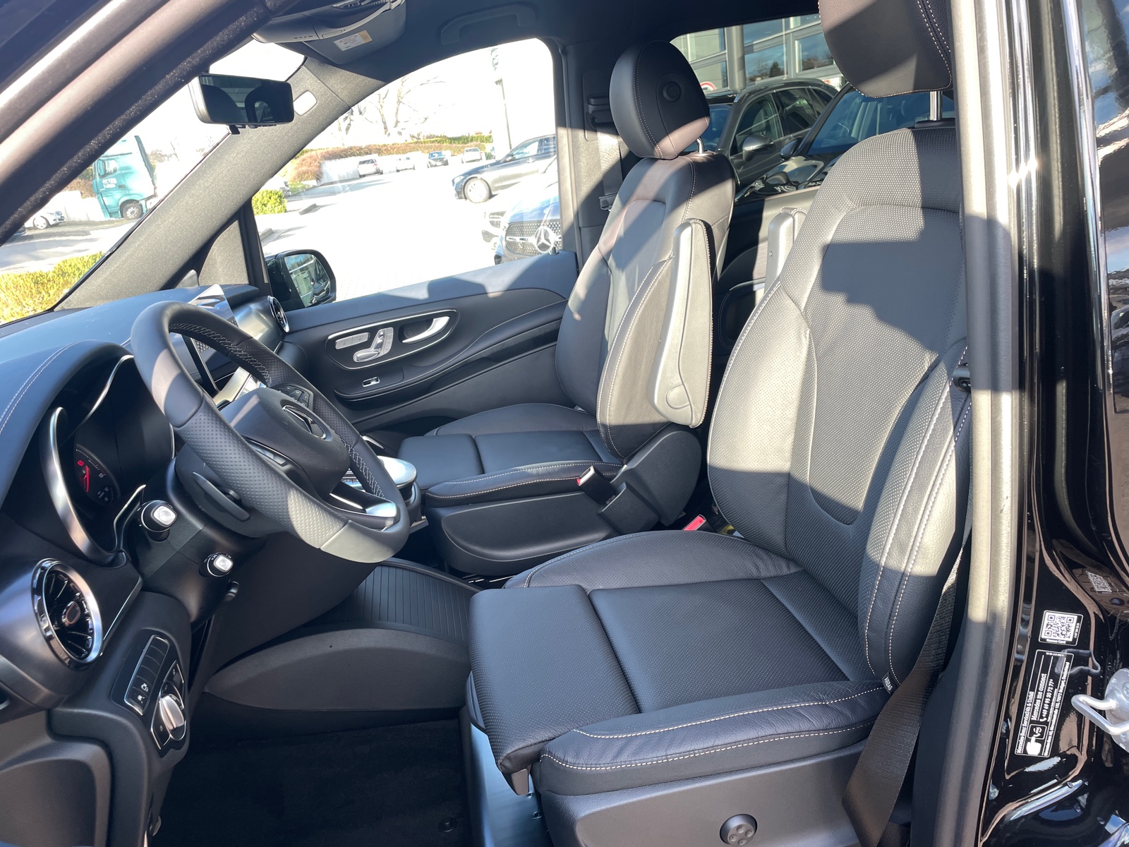 Mercedes-Benz EQV 300 AVANTGARDE