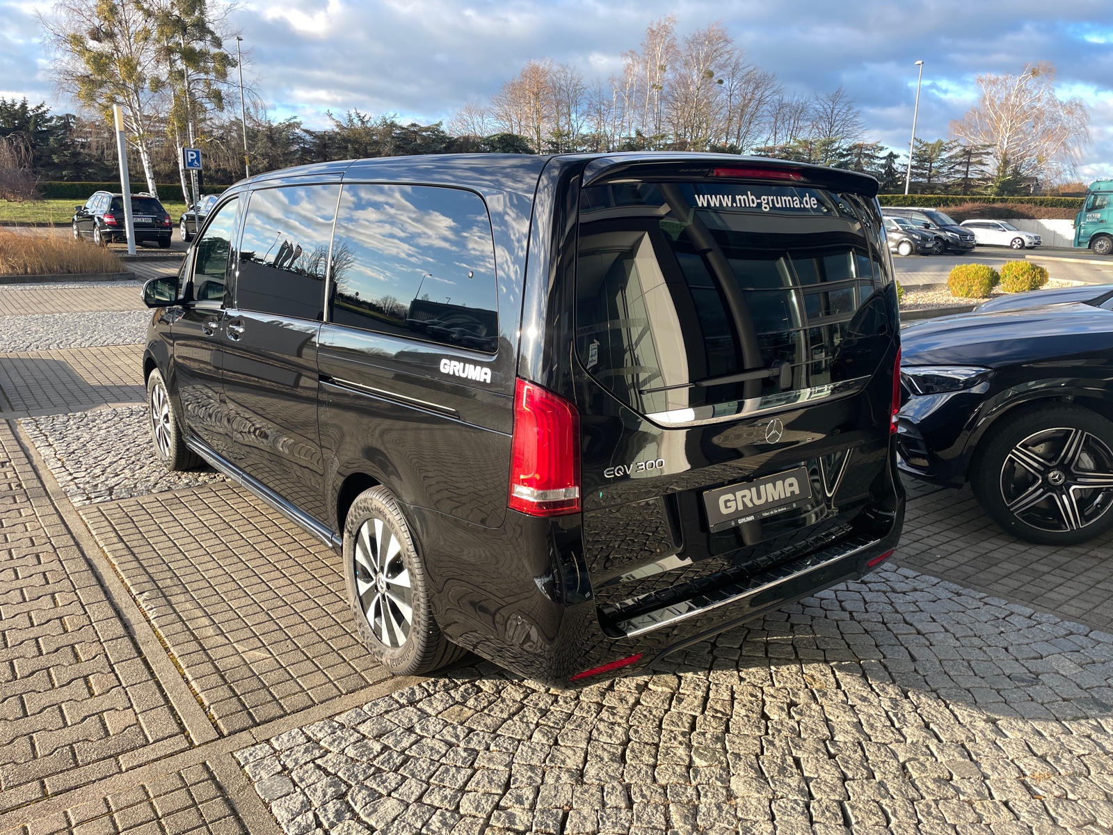 Mercedes-Benz EQV 300 AVANTGARDE