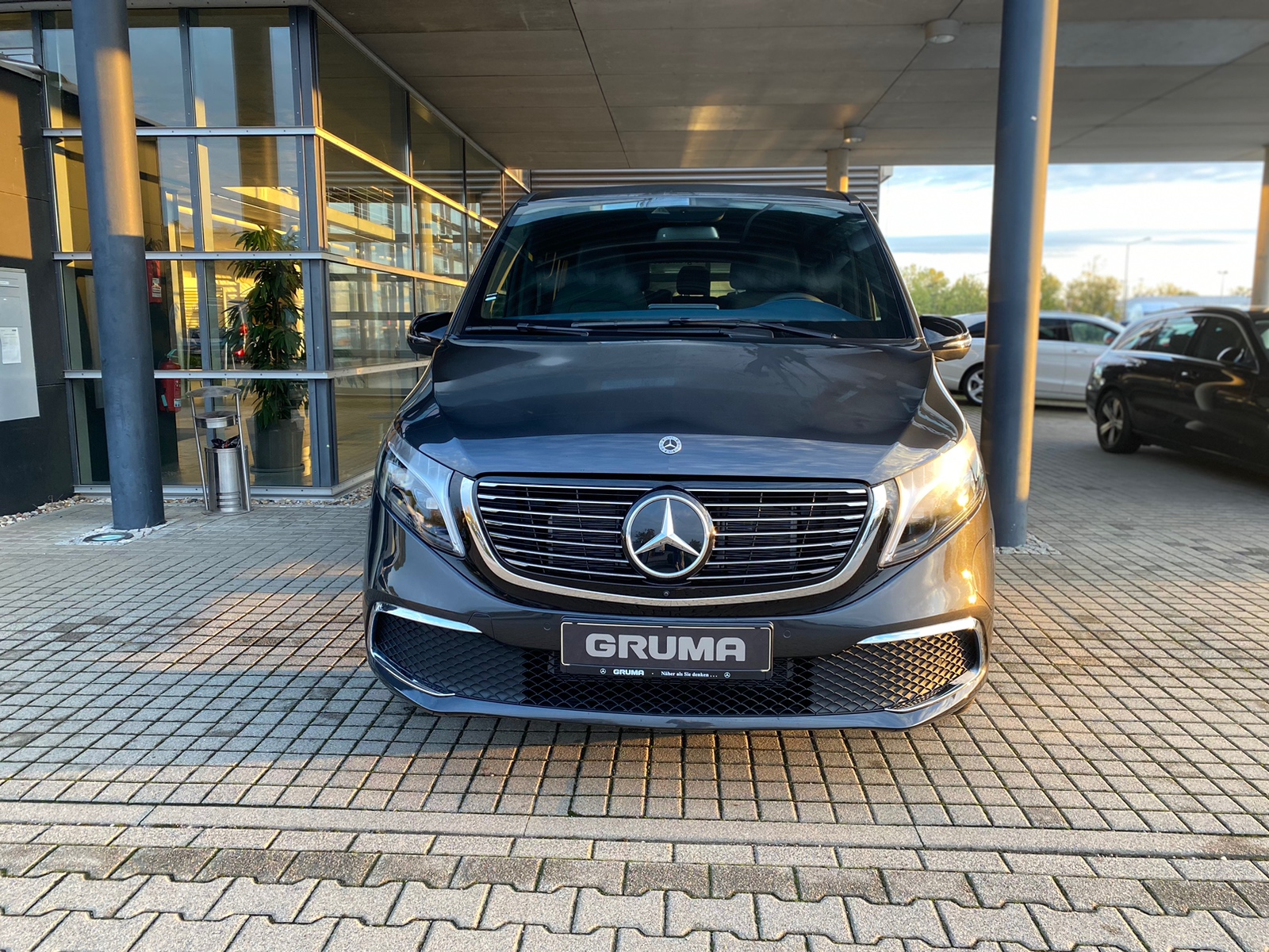 Mercedes-Benz EQV 300 AVANTG L NP 108TEUR