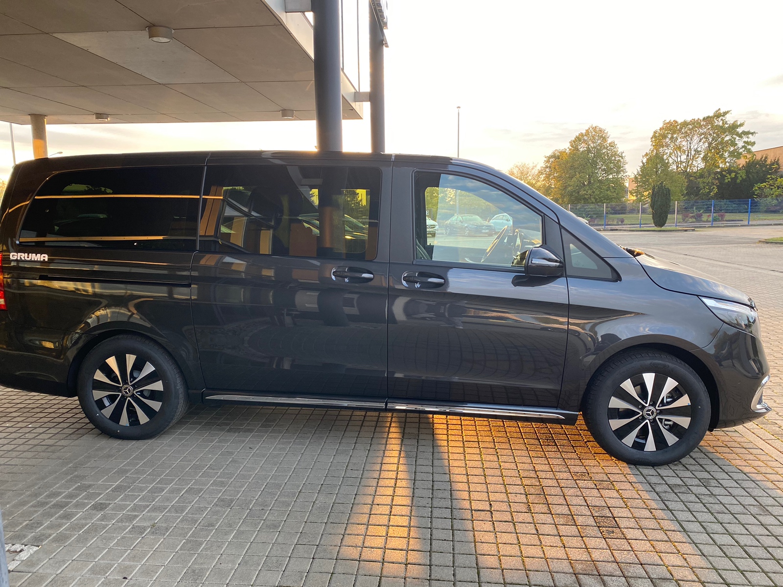 Mercedes-Benz EQV 300 AVANTG L NP 108TEUR