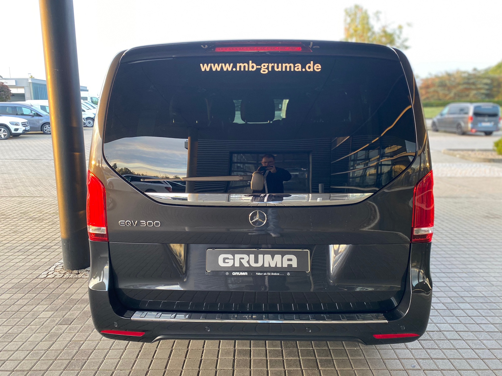 Mercedes-Benz EQV 300 AVANTG L NP 108TEUR