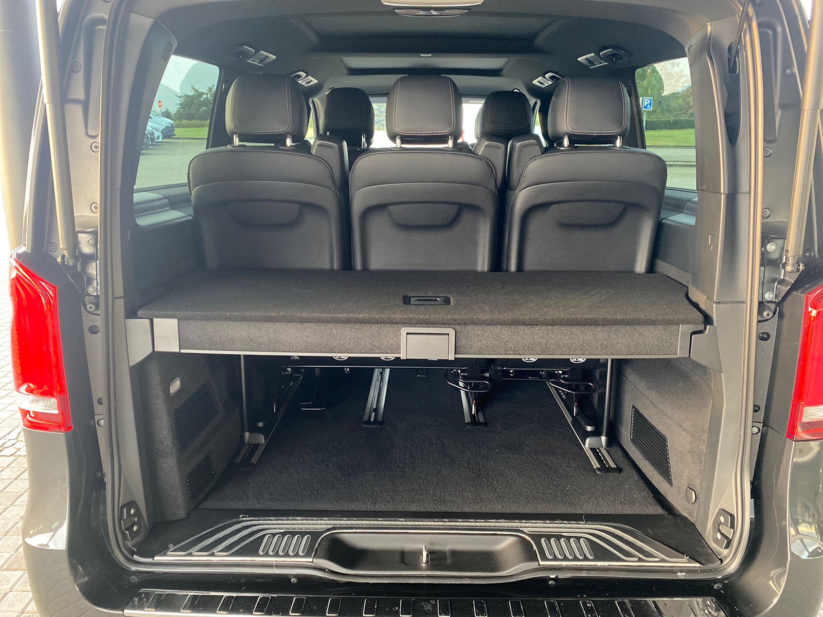 Mercedes-Benz EQV 300 AVANTG L NP 108TEUR