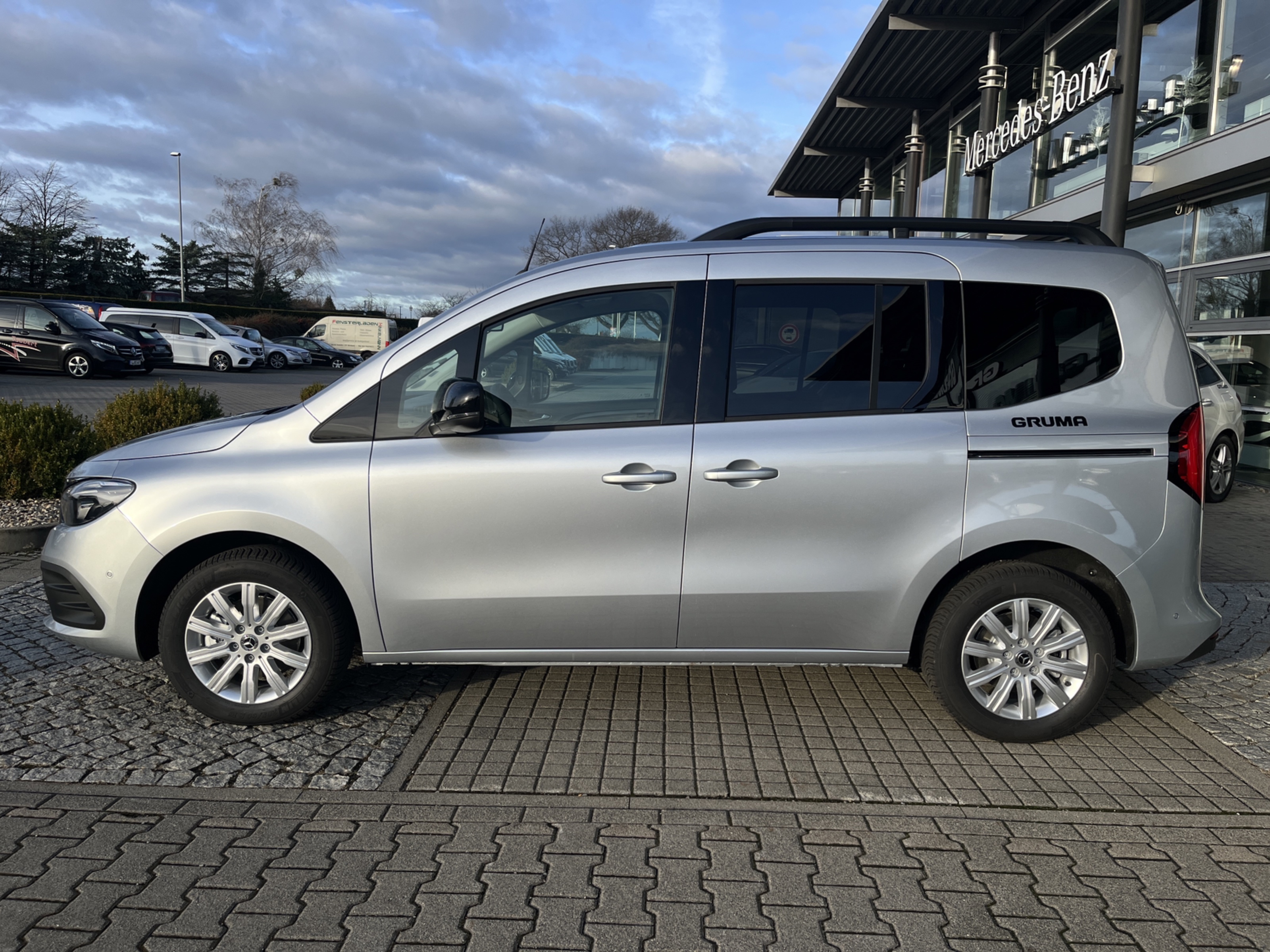 Mercedes-Benz EQT 200 Style