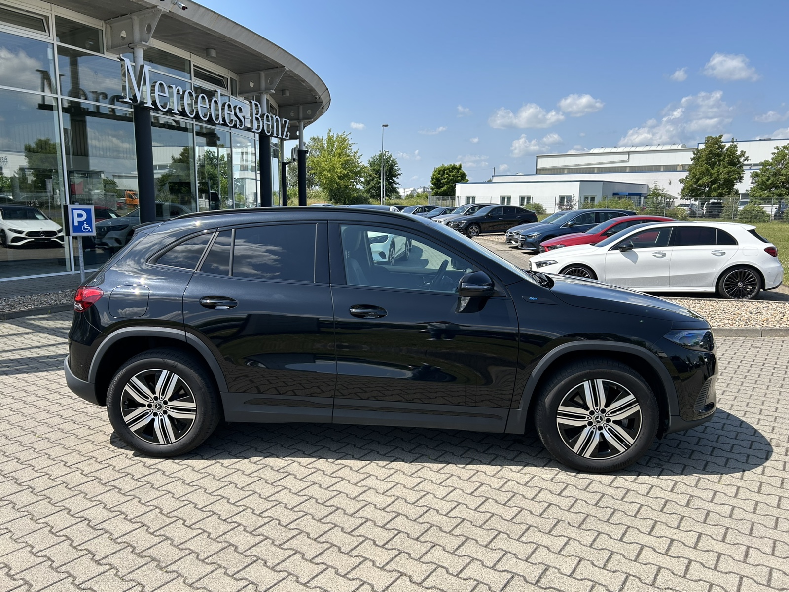 Mercedes-Benz EQA 250 