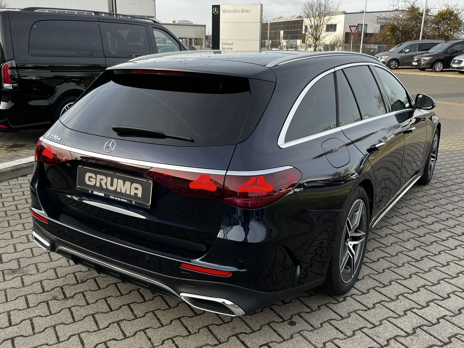 Mercedes-Benz E 220 d T