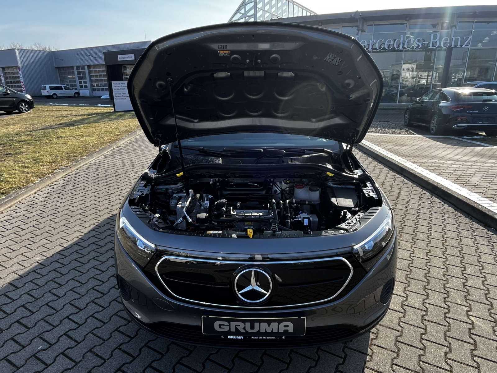 Mercedes-Benz EQA 250 