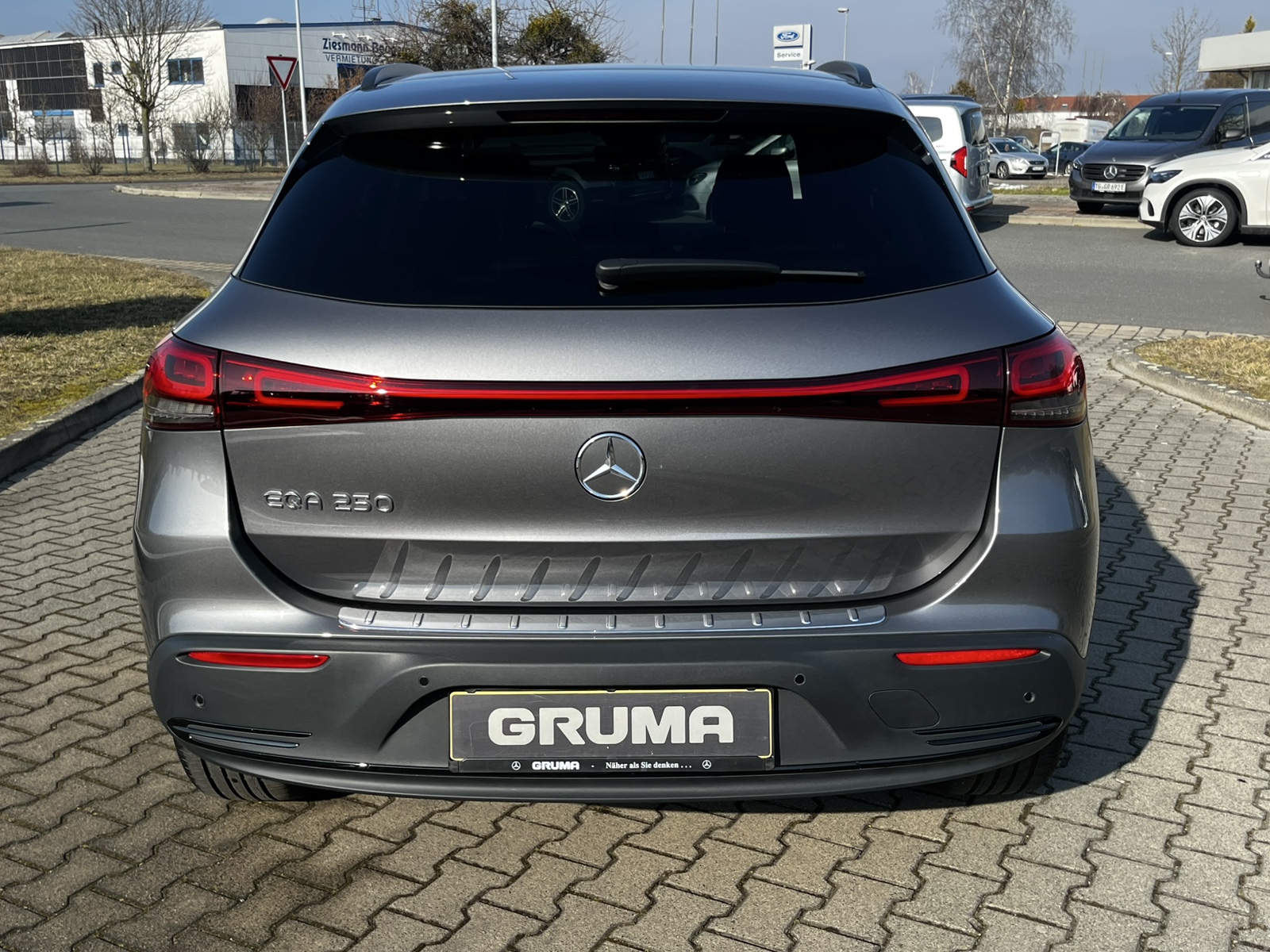 Mercedes-Benz EQA 250 