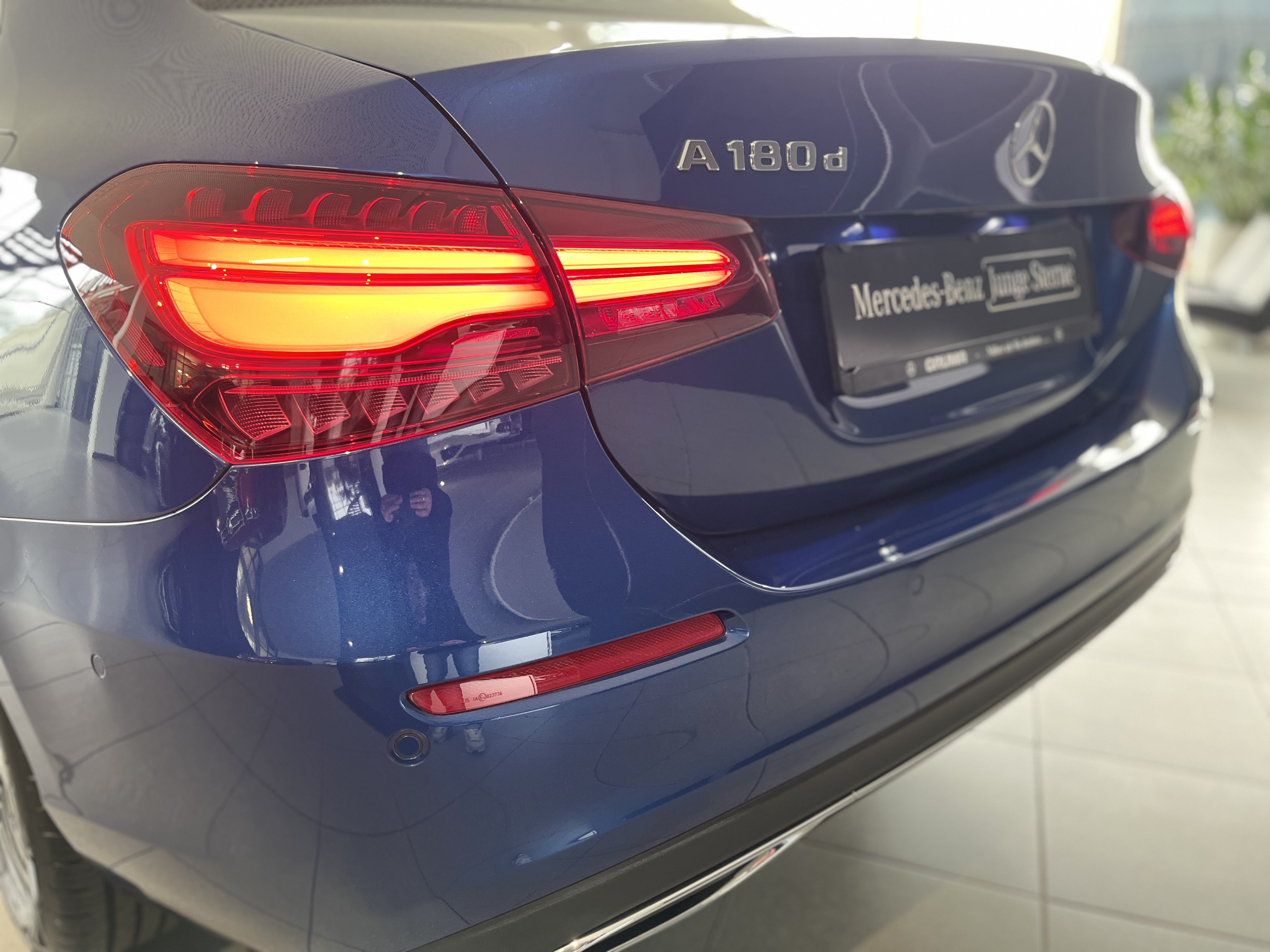 Mercedes-Benz A 180 d Limo