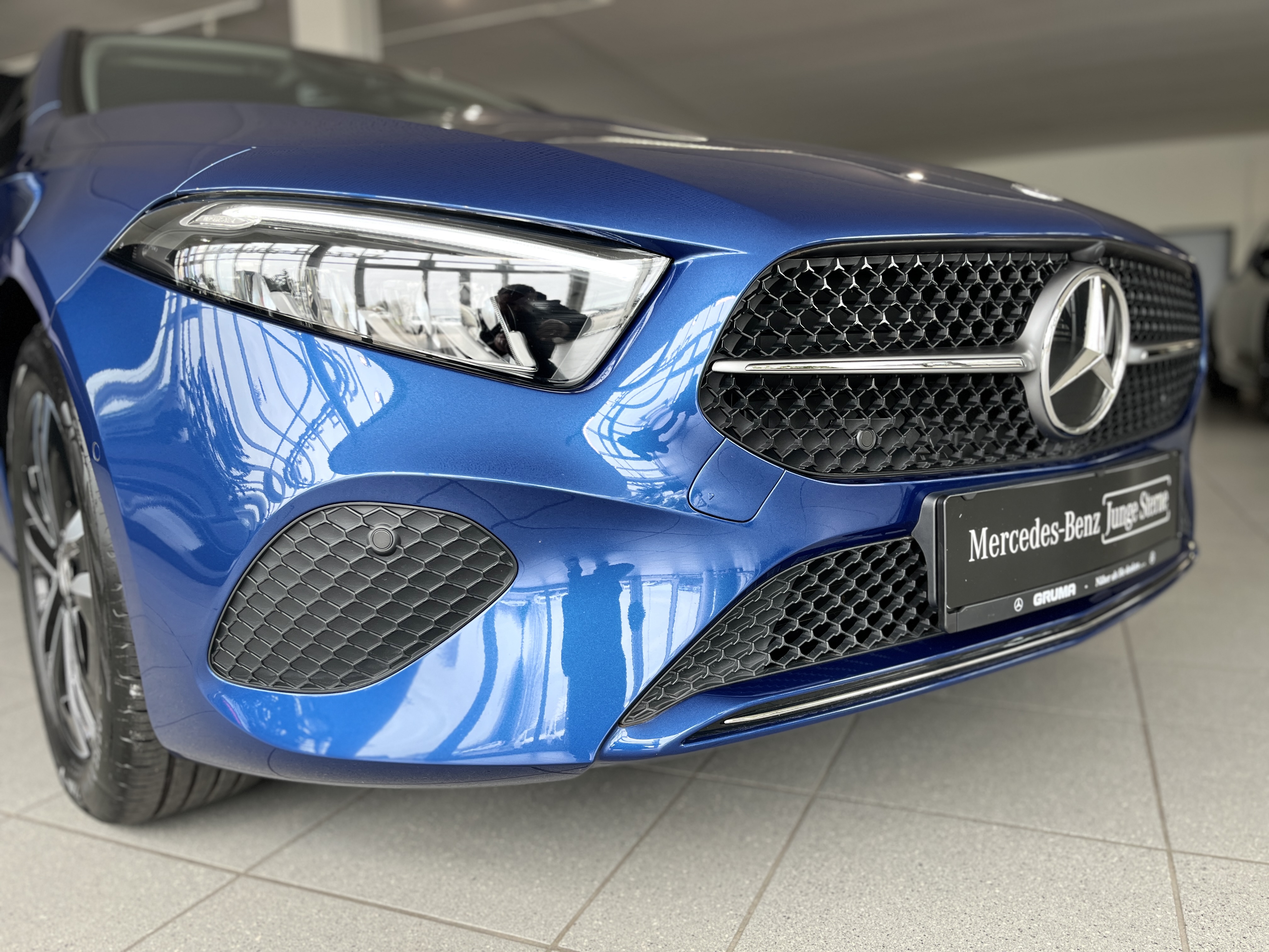 Mercedes-Benz A 180 d Limo