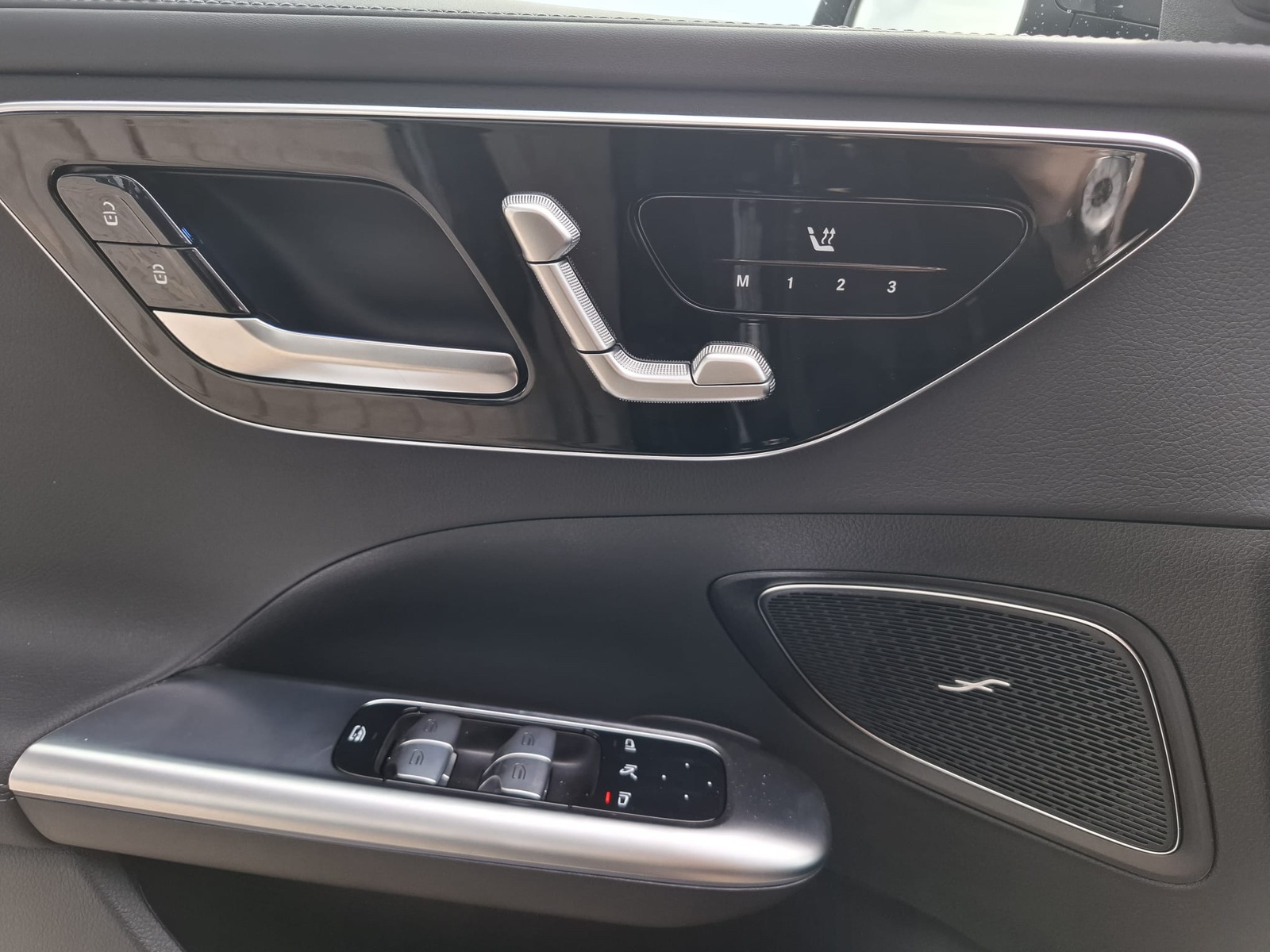 Mercedes-Benz C 300 e T