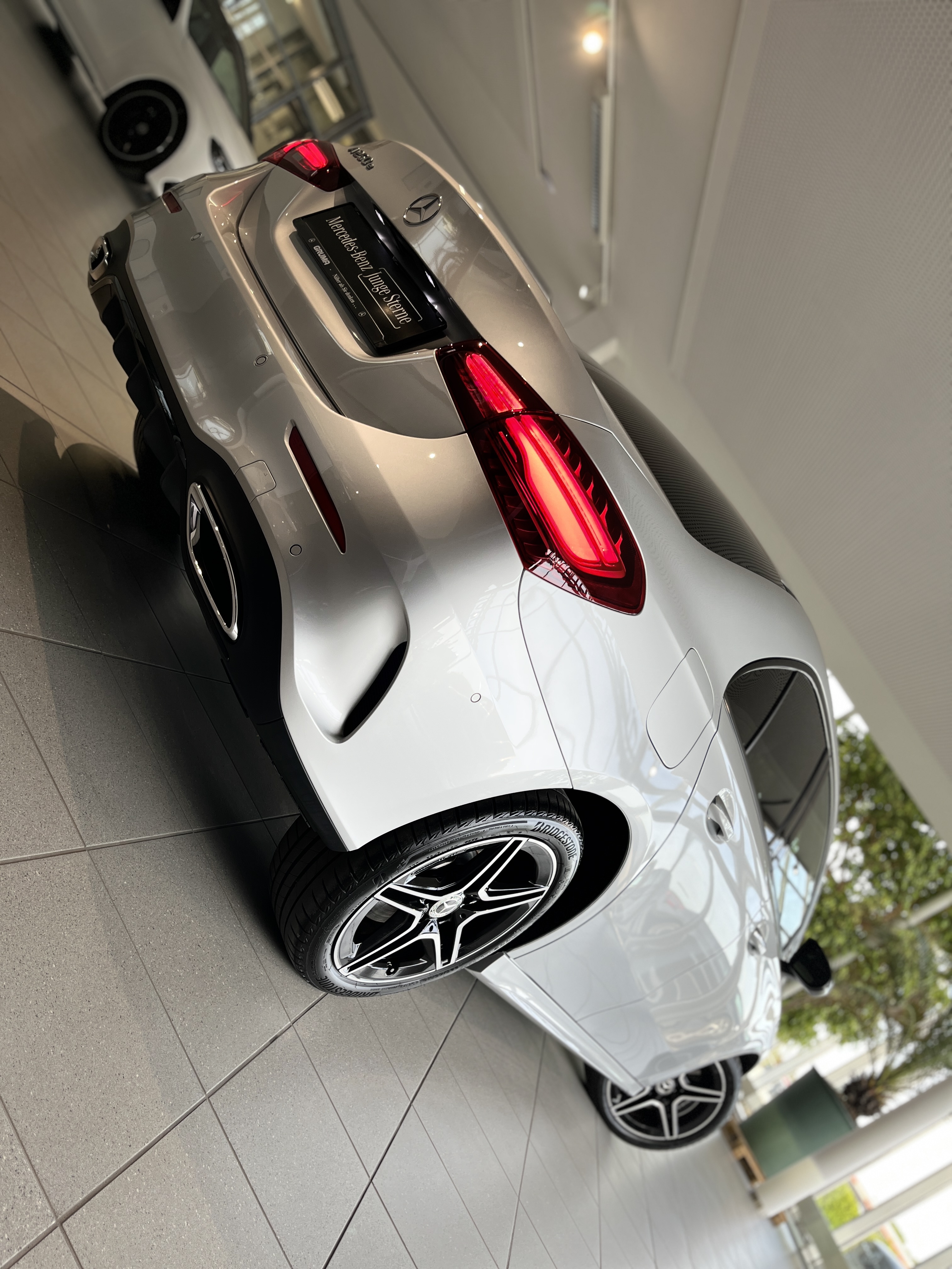 Mercedes-Benz A 250 e Limo