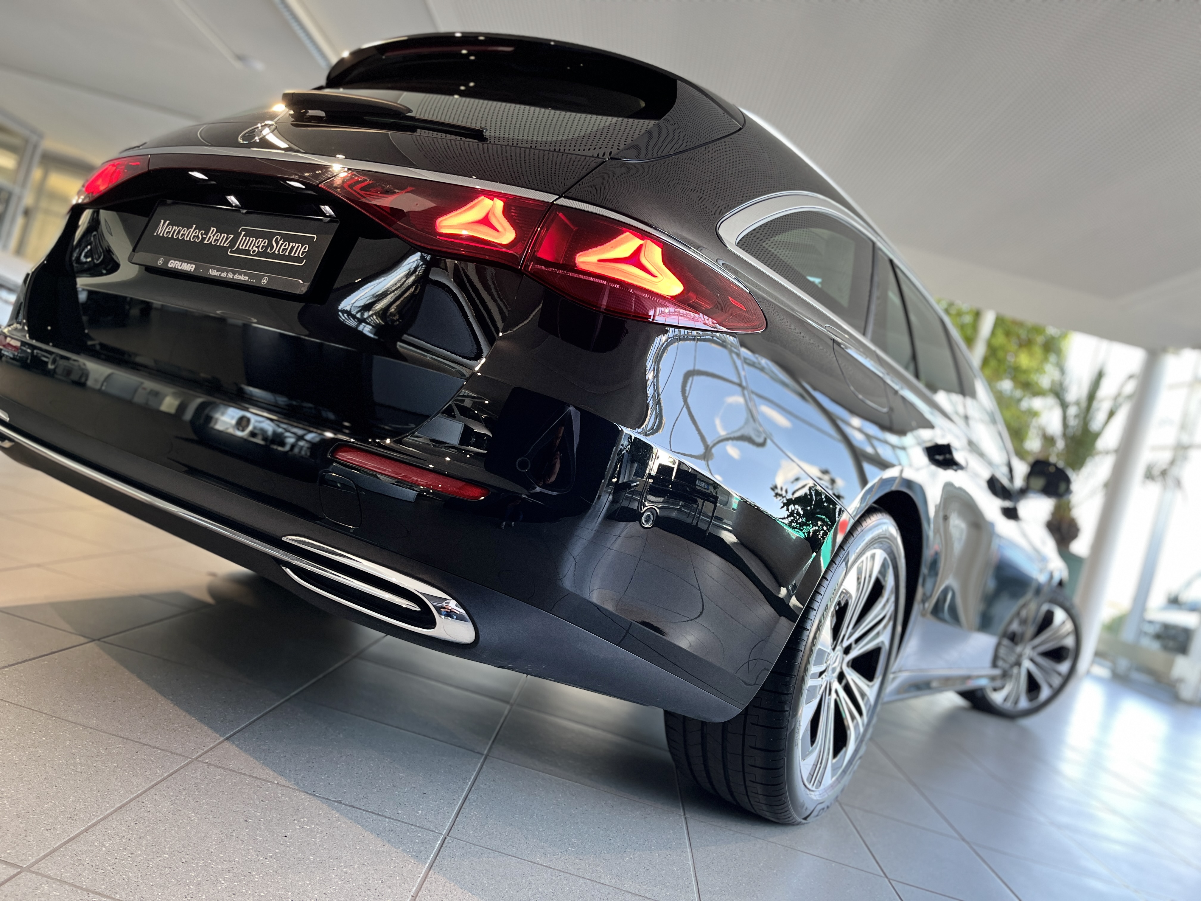 Mercedes-Benz E 220 d T