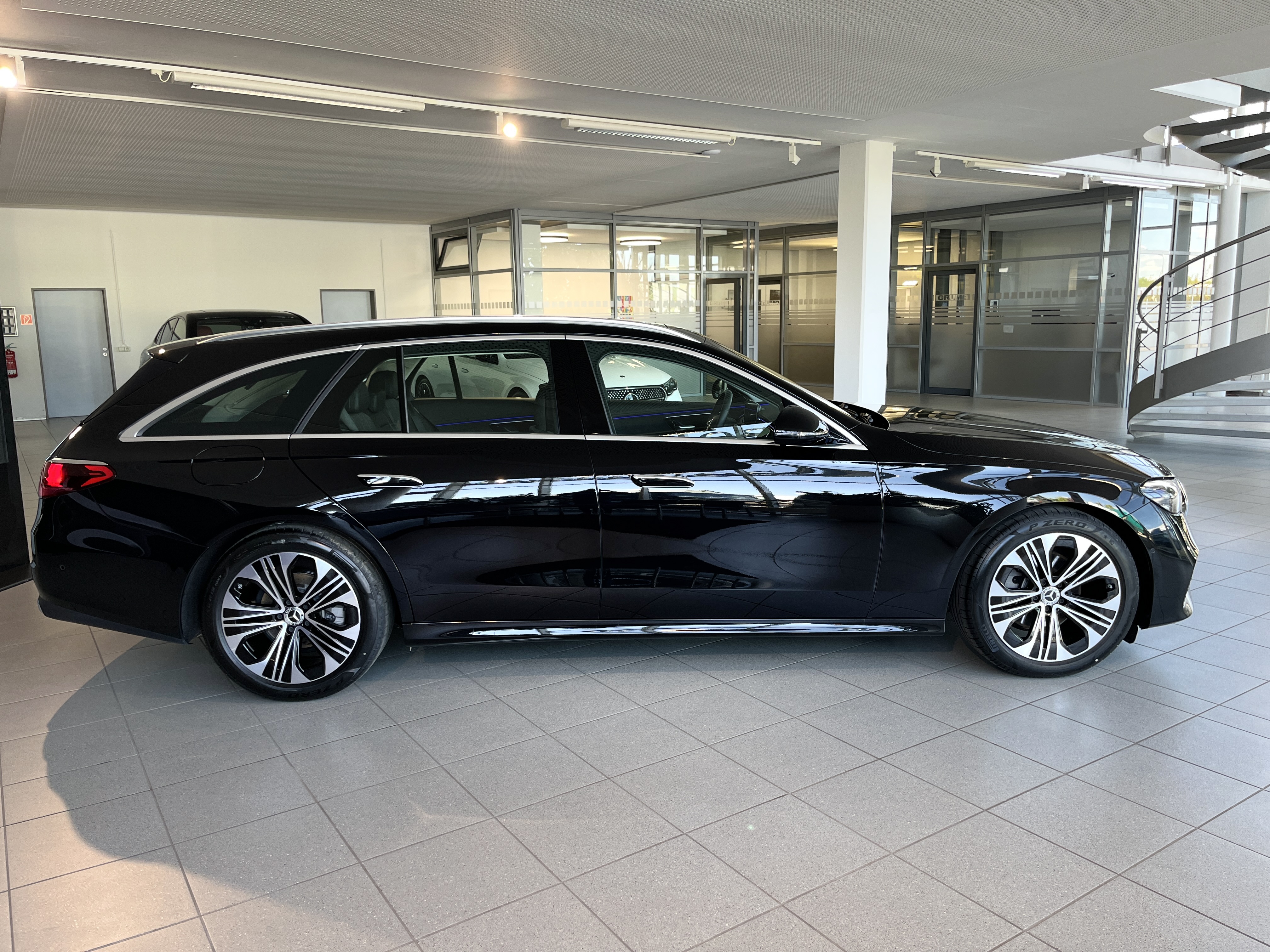 Mercedes-Benz E 220 d T