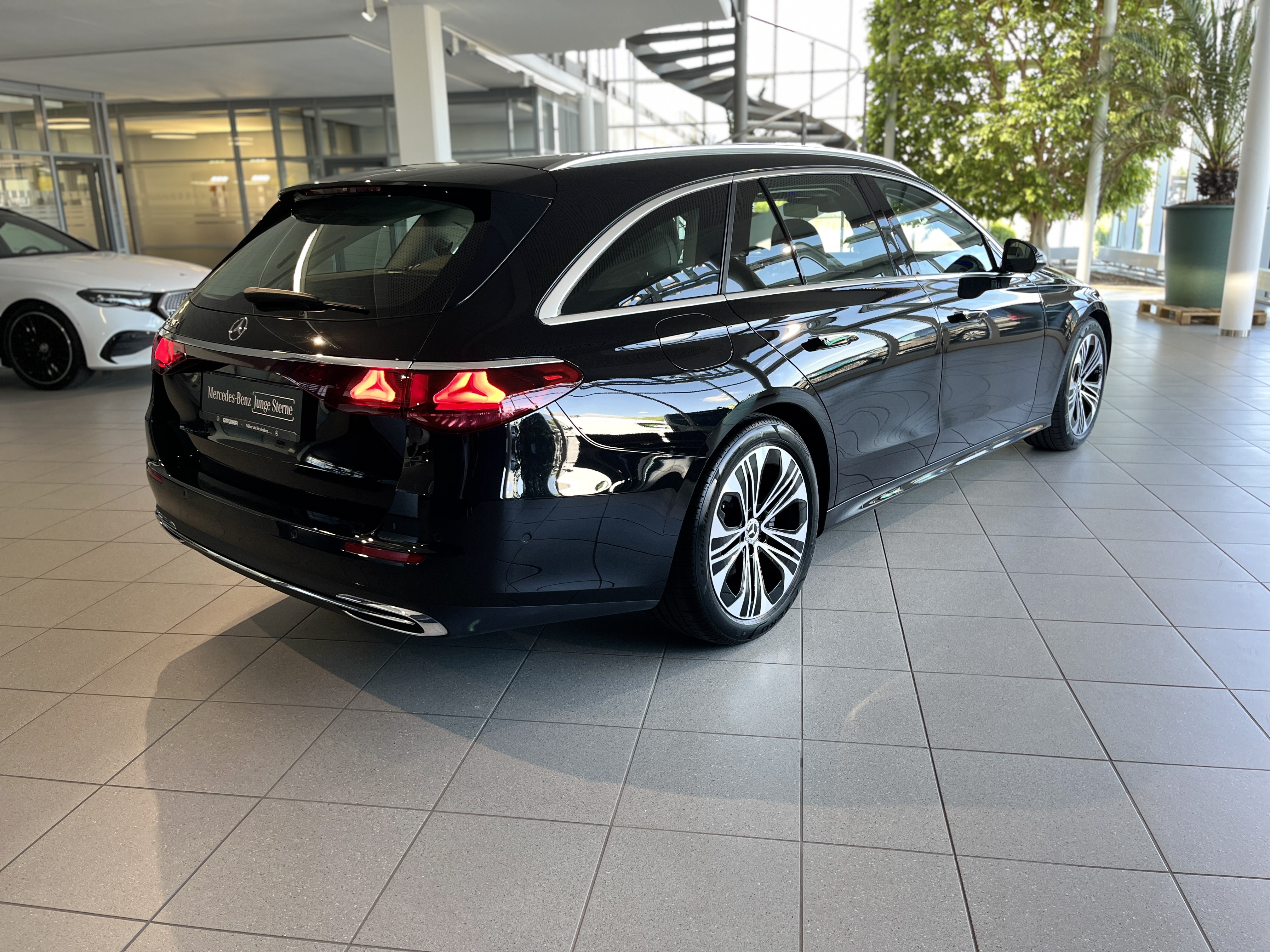 Mercedes-Benz E 220 d T