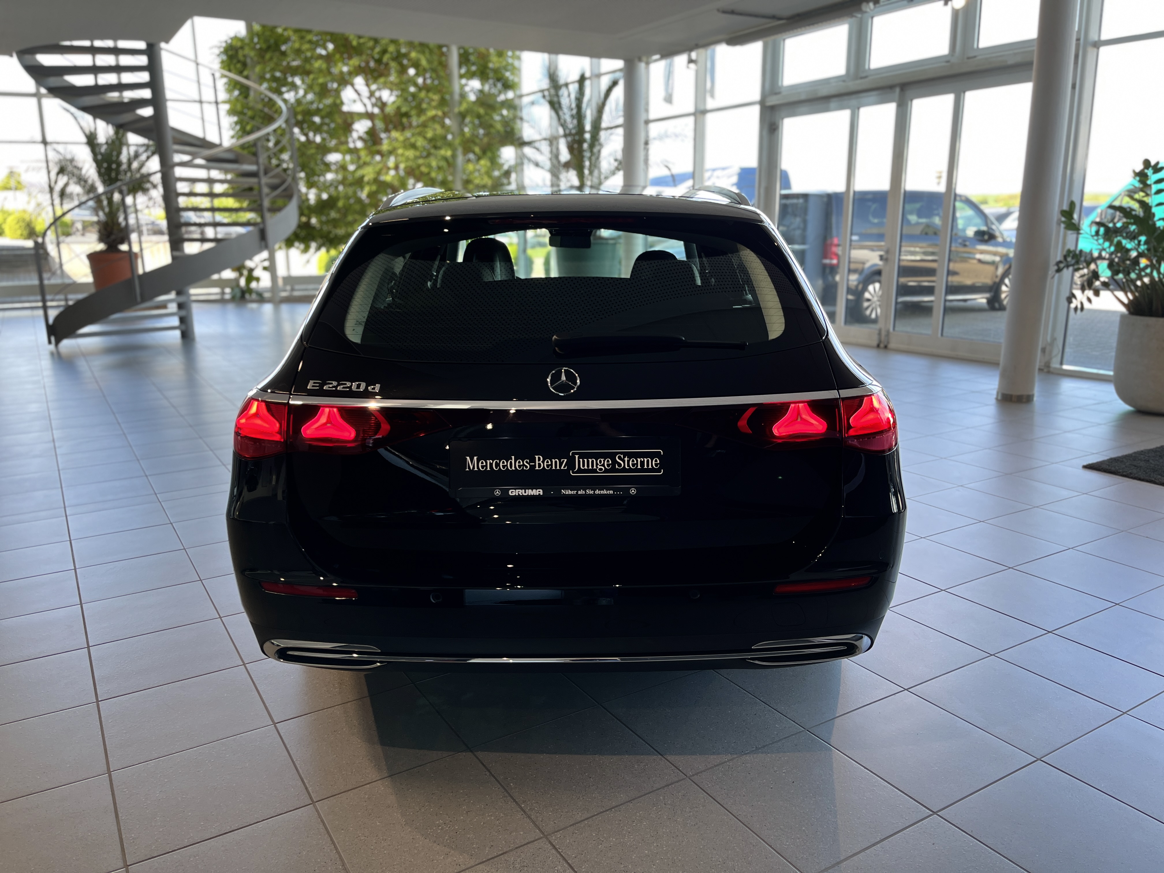 Mercedes-Benz E 220 d T