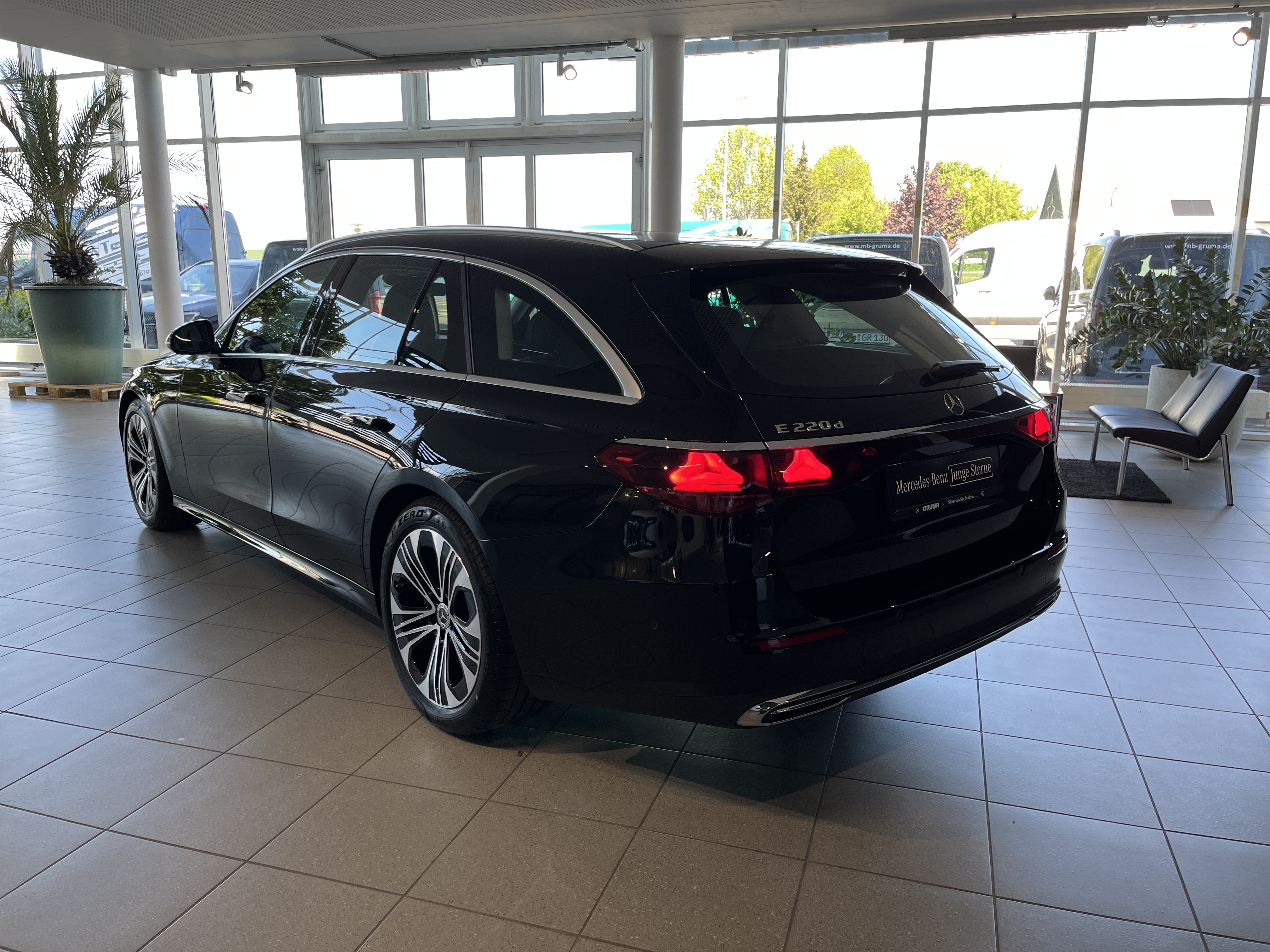 Mercedes-Benz E 220 d T