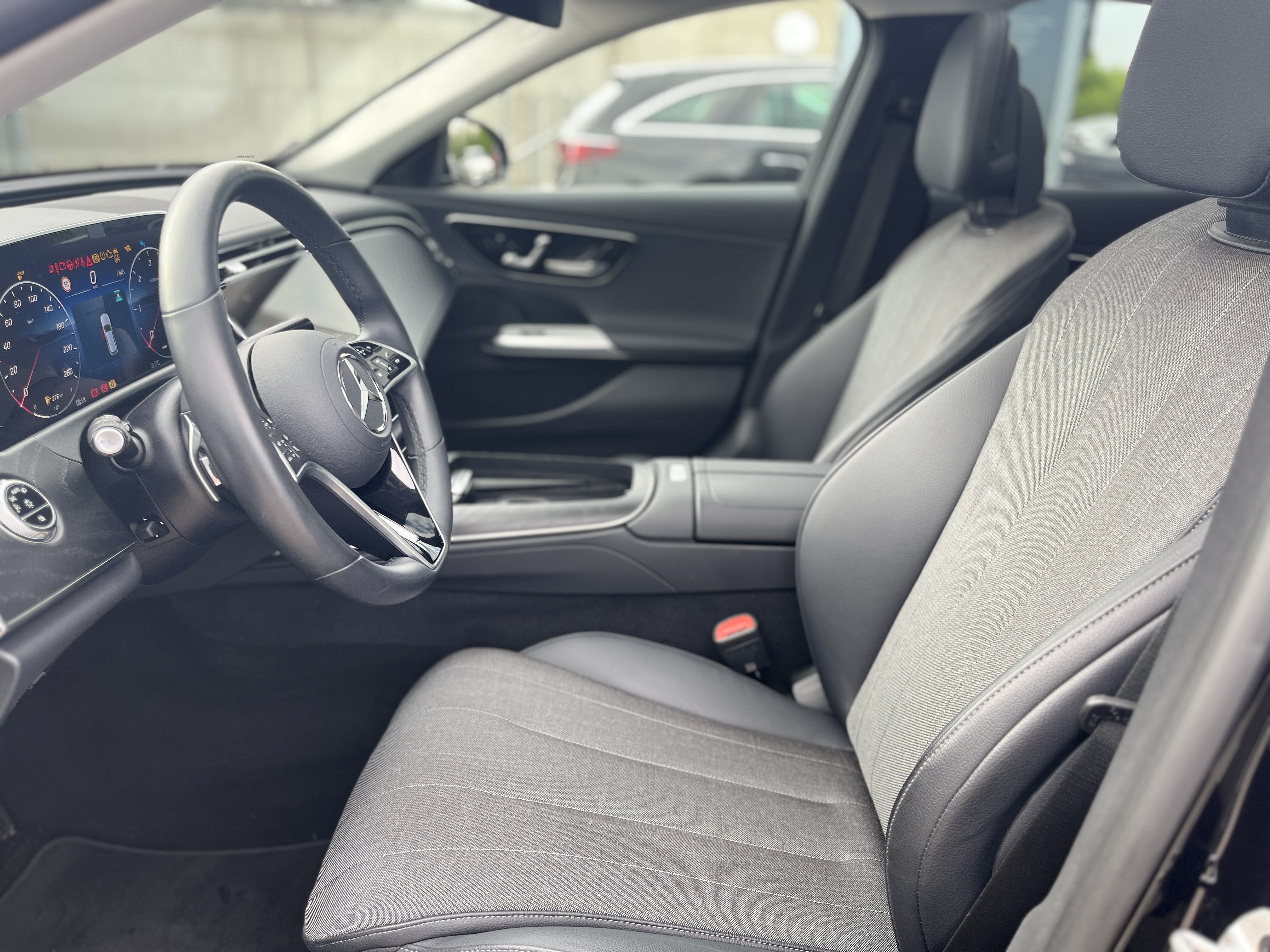 Mercedes-Benz E 220 d 4M T