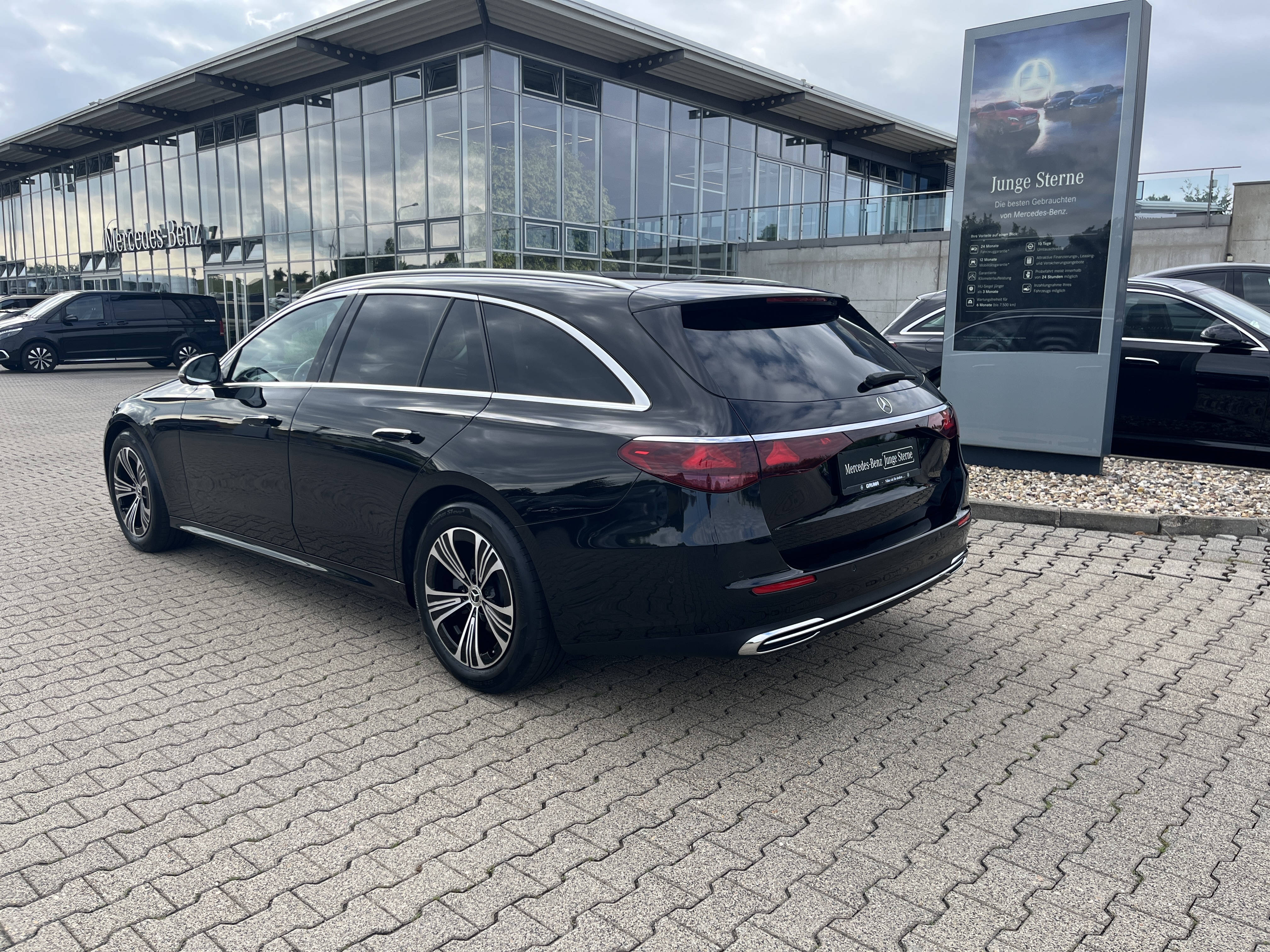 Mercedes-Benz E 220 d 4M T