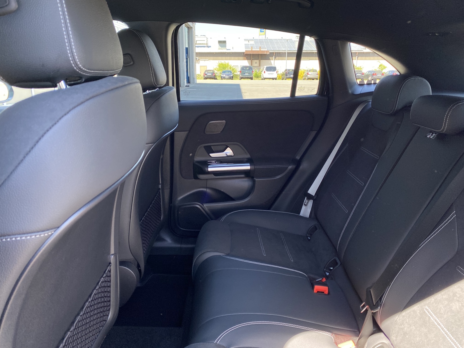 Mercedes-Benz GLA 180 