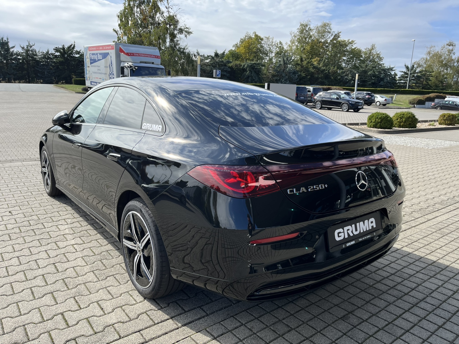 Mercedes-Benz CLA 250 +