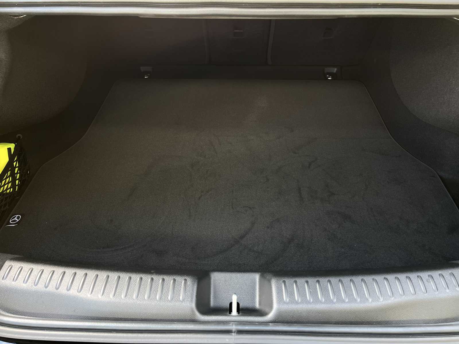 Mercedes-Benz CLA 250 +