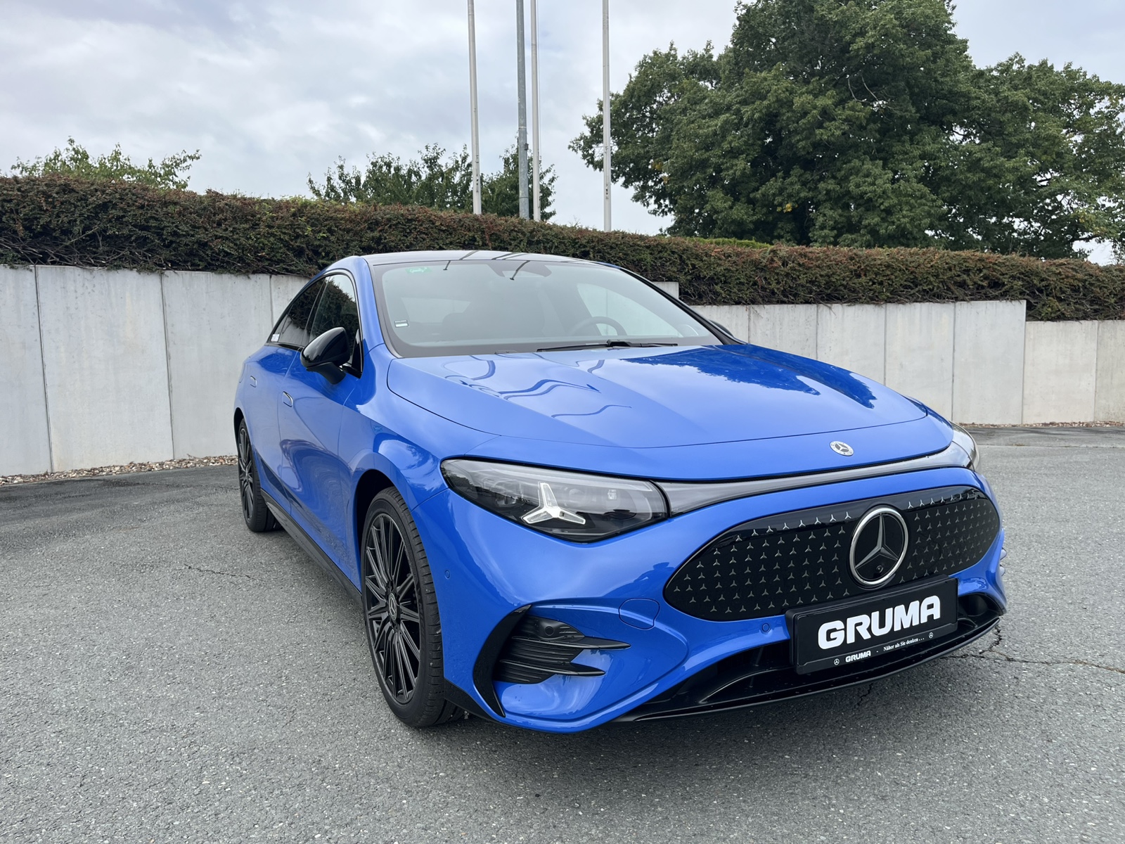 Mercedes-Benz CLA 250 +