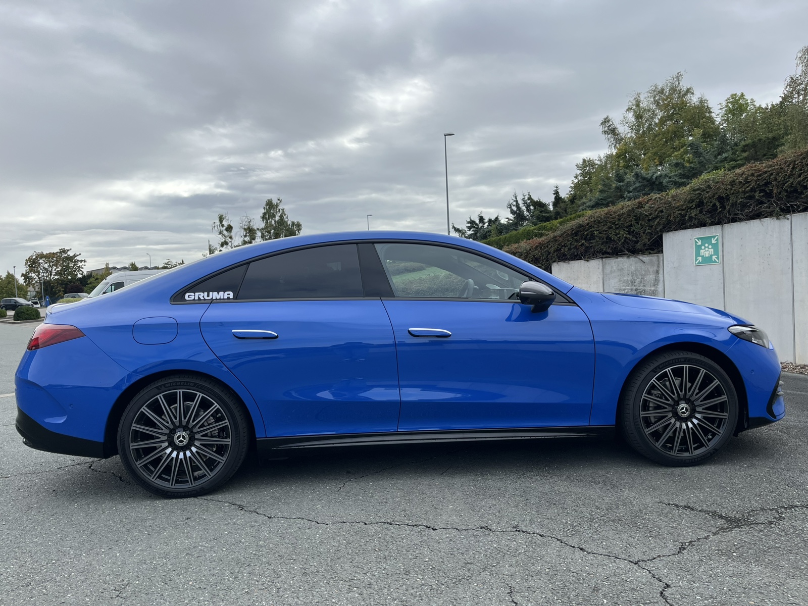 Mercedes-Benz CLA 250 +