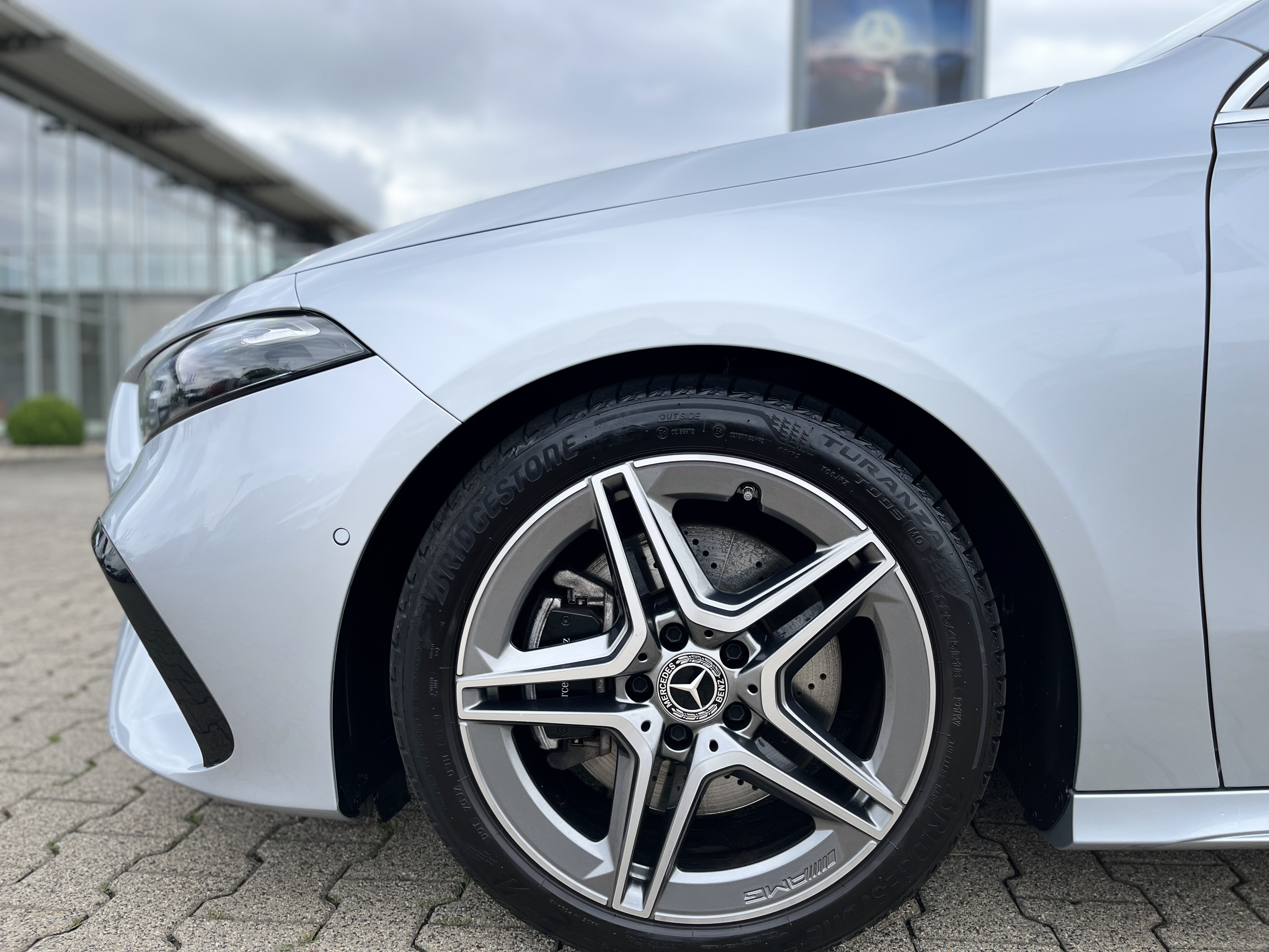 Mercedes-Benz A 220 d