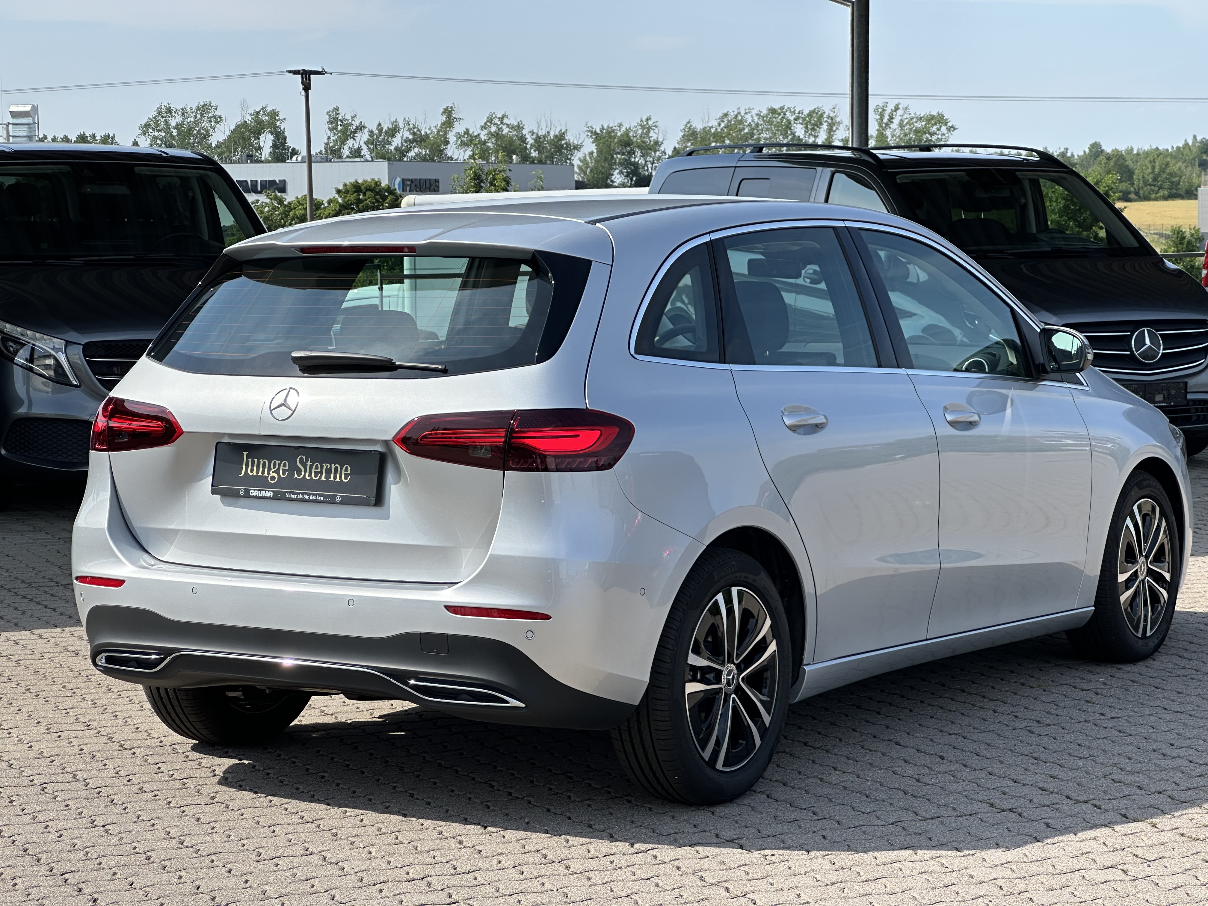 Mercedes-Benz B 180 d