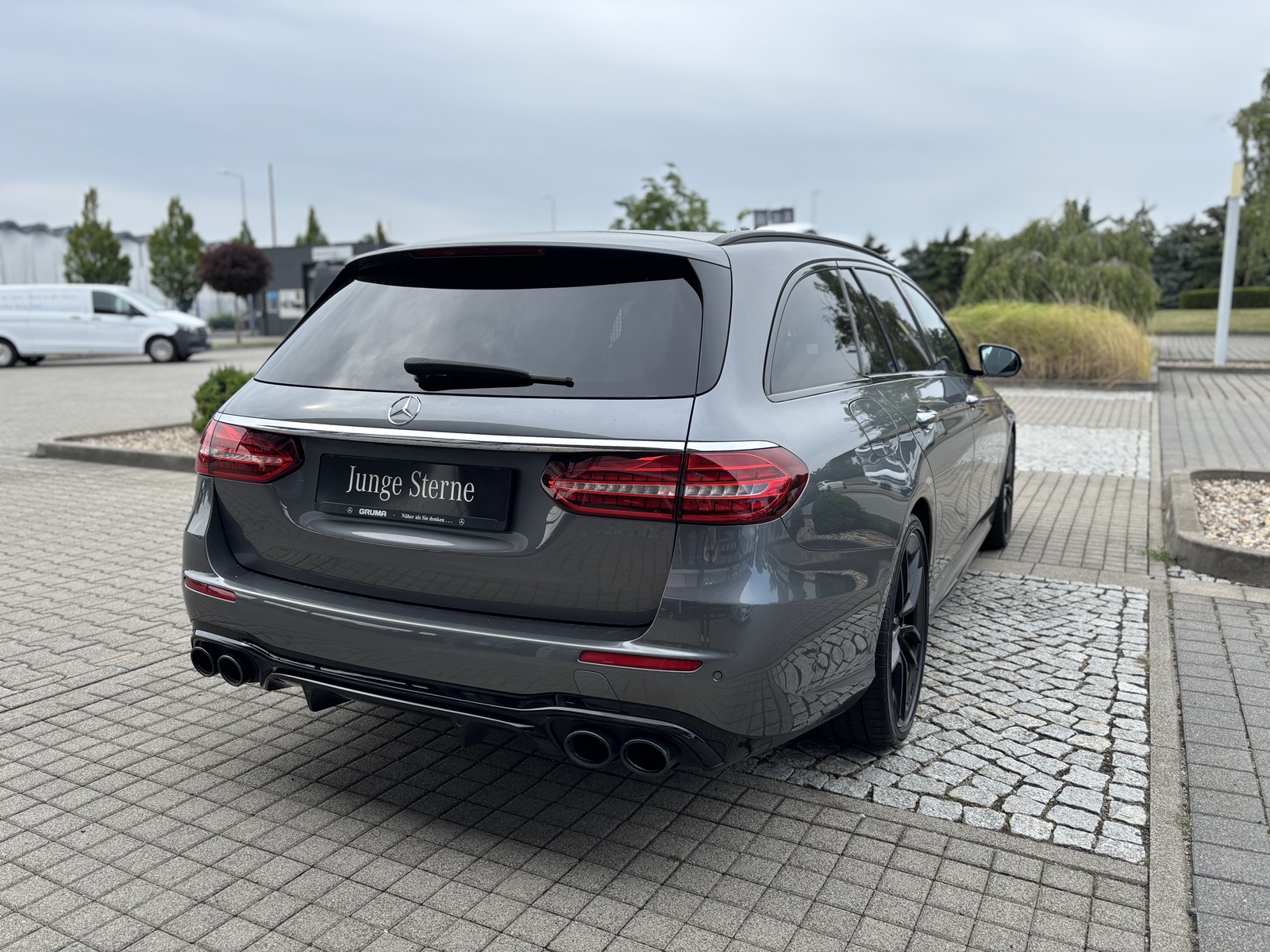 Mercedes-Benz E 53 AMG Mercedes-AMG E 53 4M+ T