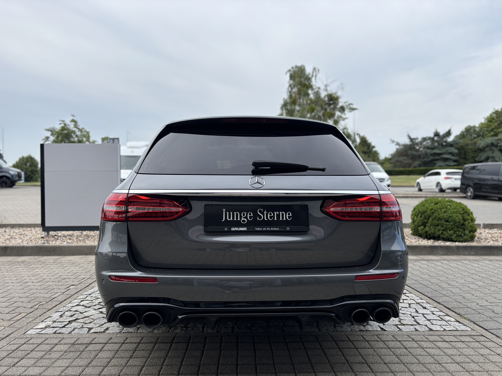 Mercedes-Benz E 53 AMG Mercedes-AMG E 53 4M+ T