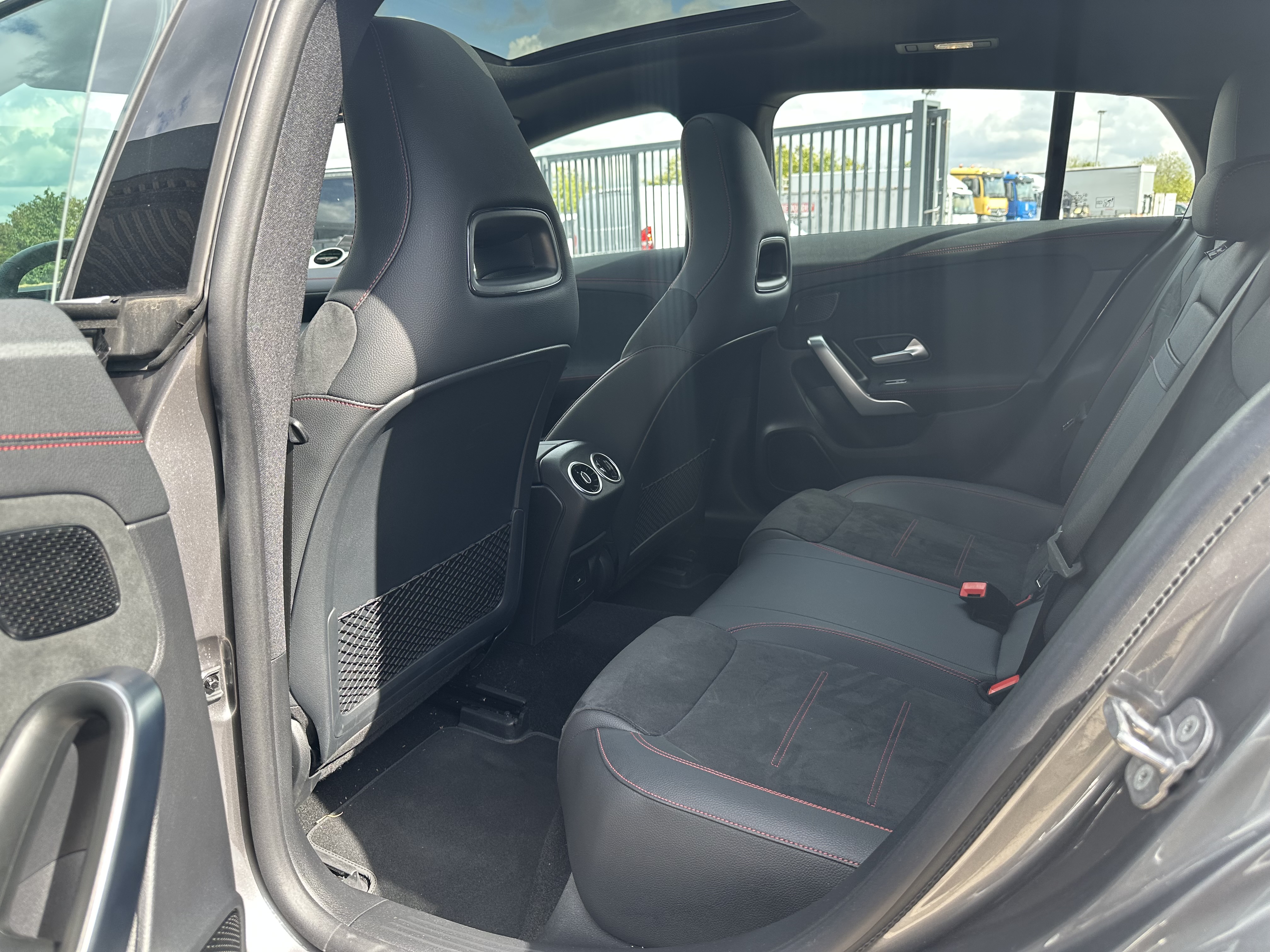 Mercedes-Benz CLA 250 e Shooting Brake CLA 250 e SB