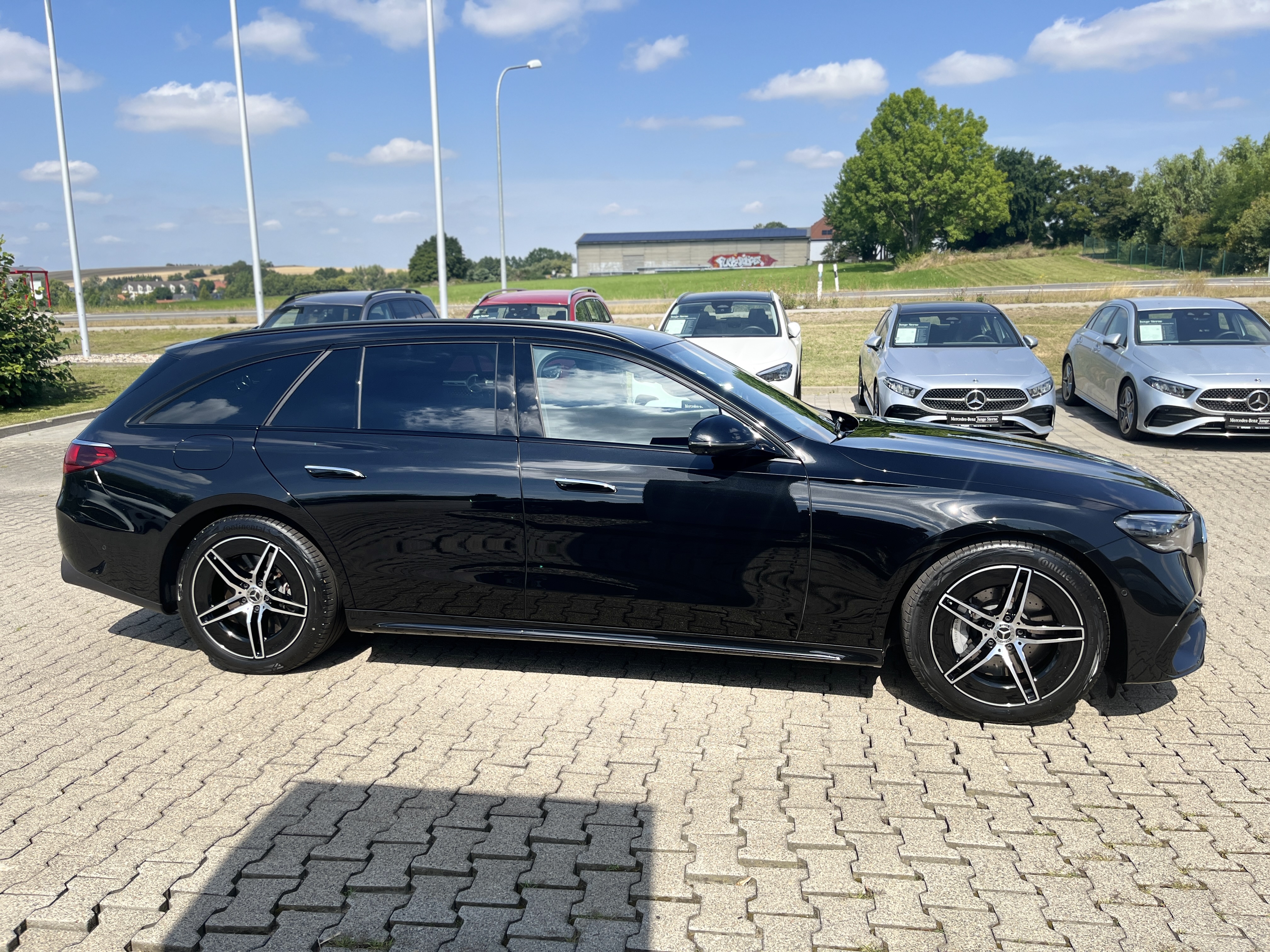 Mercedes-Benz E 300 de 4M T