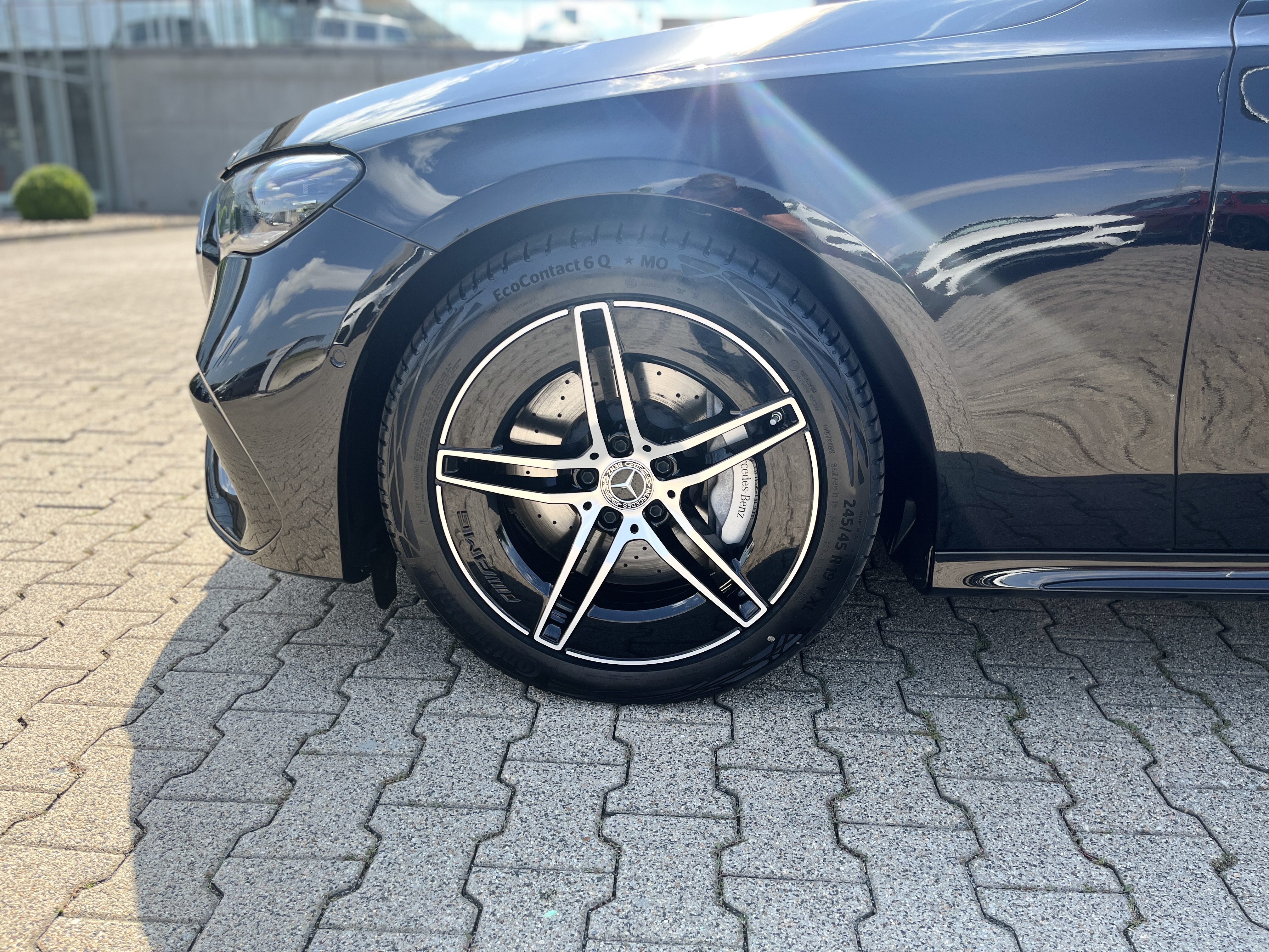 Mercedes-Benz E 300 de 4M T