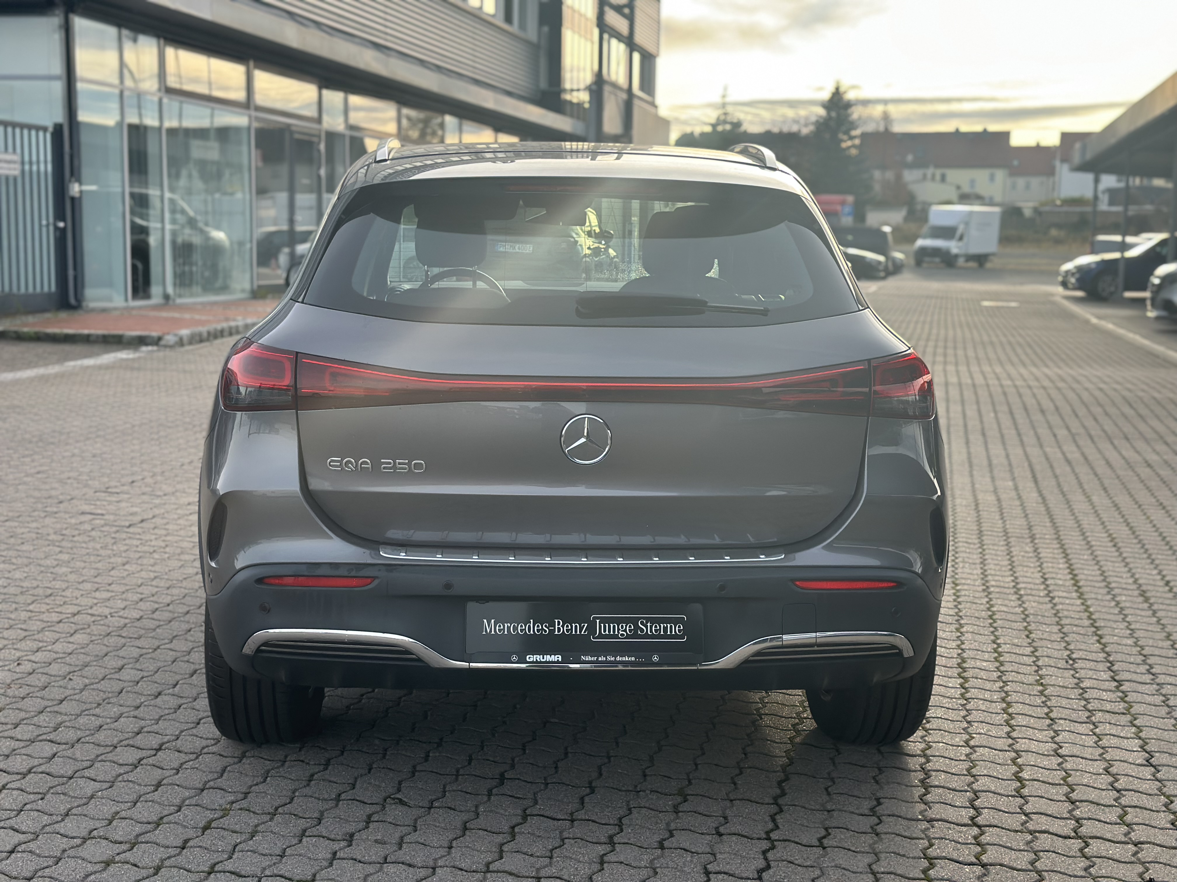 Mercedes-Benz EQA 250 