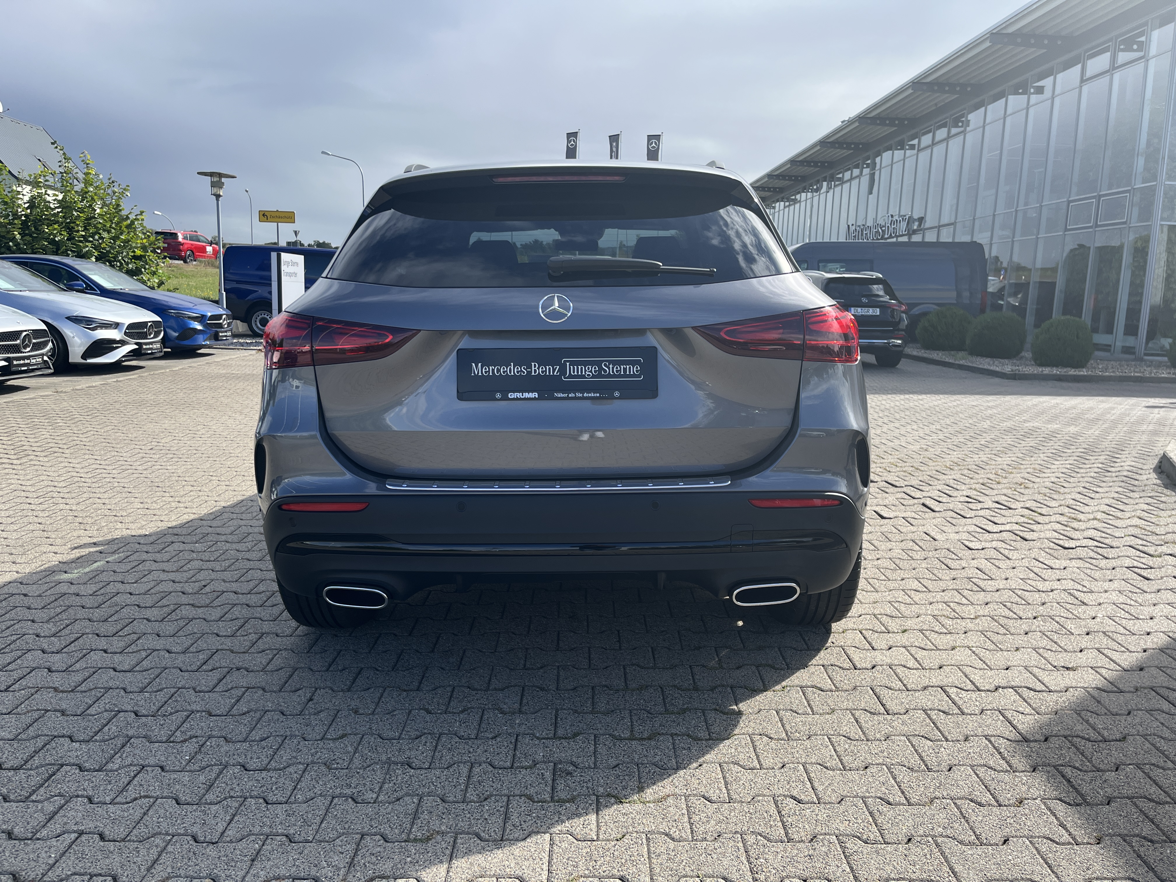Mercedes-Benz GLA 250 4M