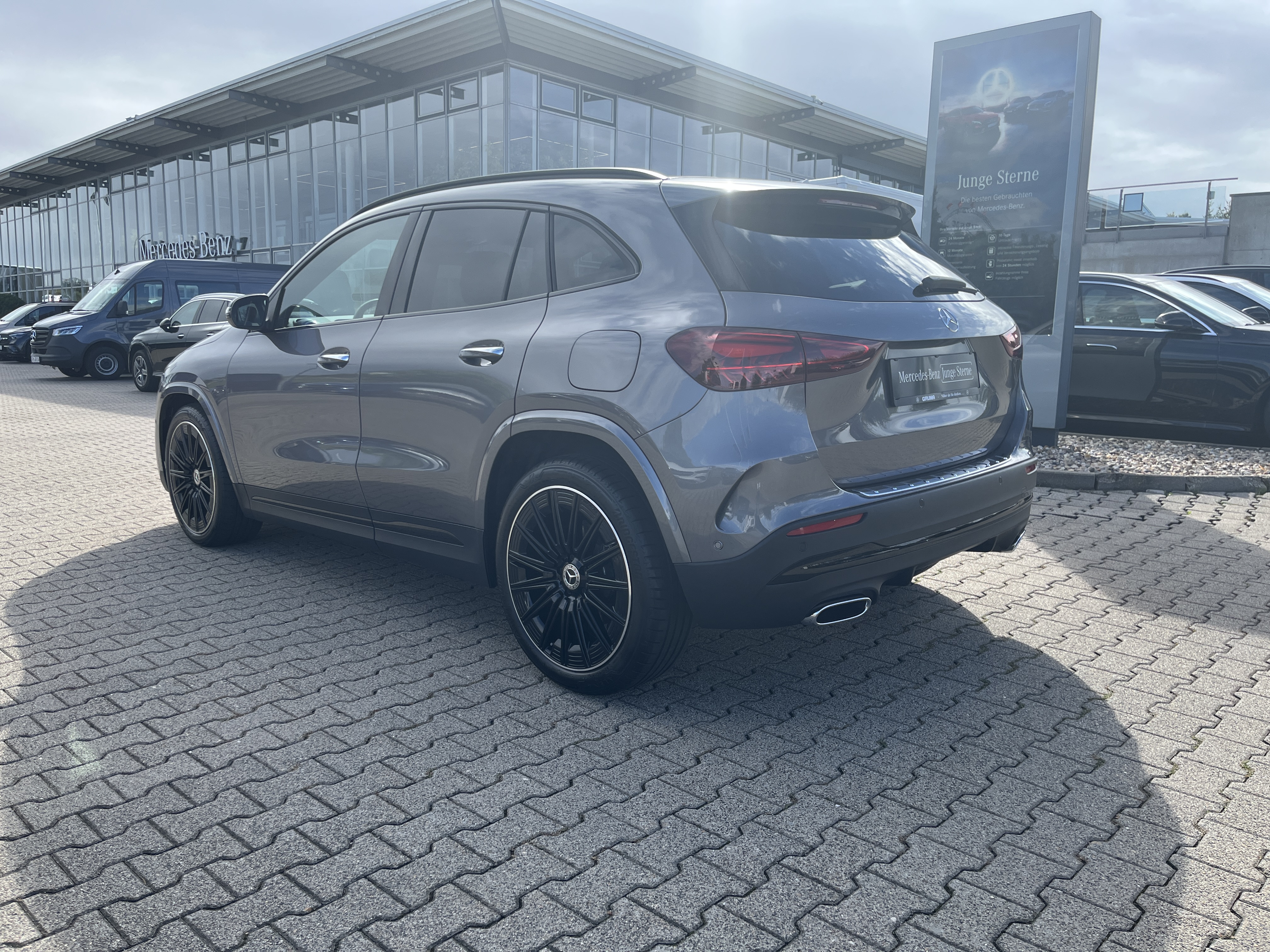 Mercedes-Benz GLA 250 4M