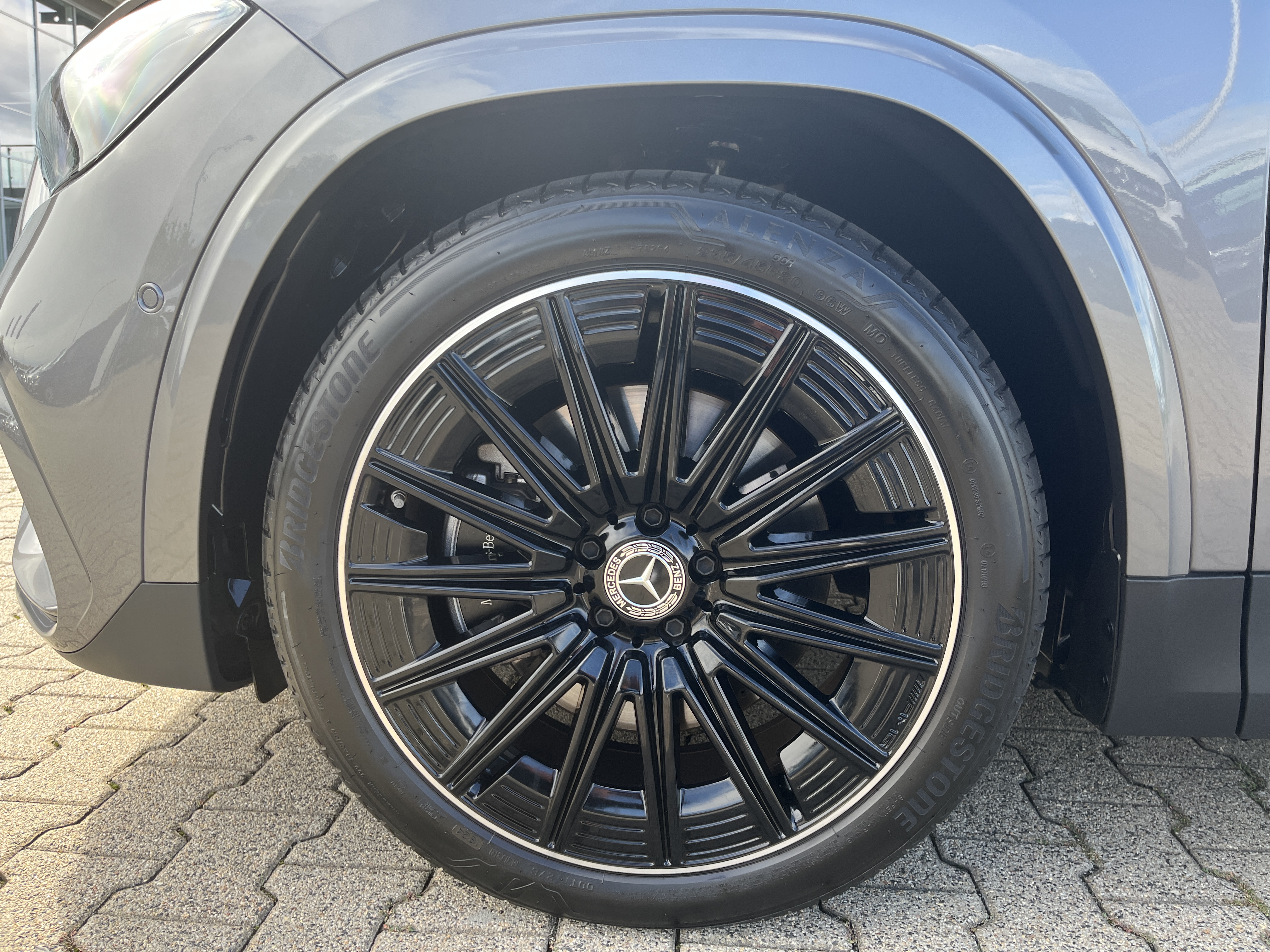 Mercedes-Benz GLA 250 4M