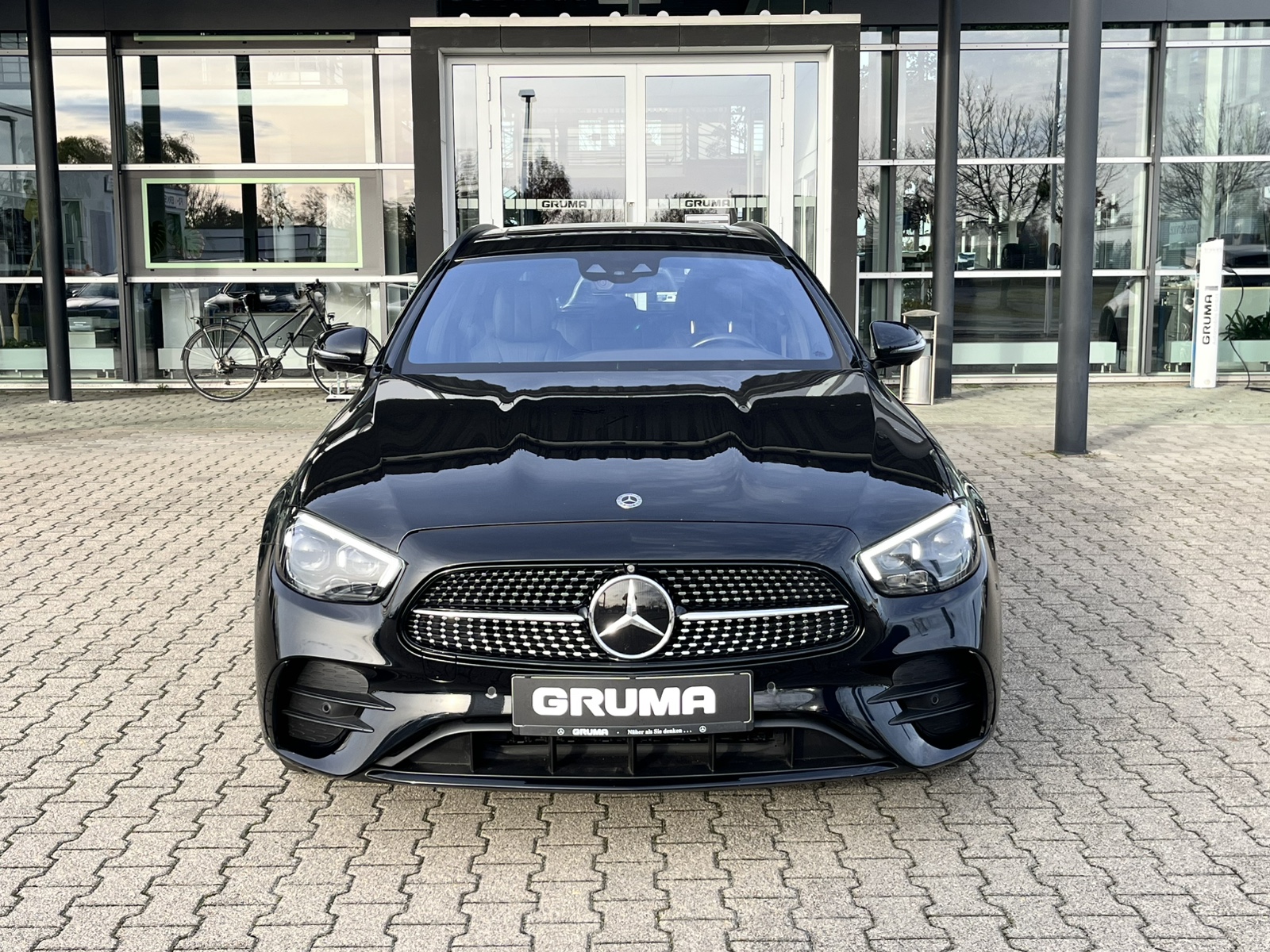 Mercedes-Benz E 300 de 4M T