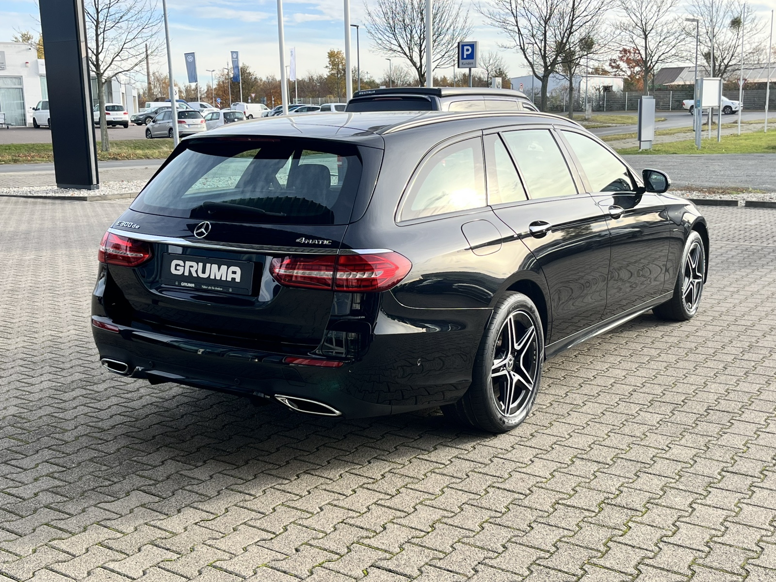 Mercedes-Benz E 300 de 4M T