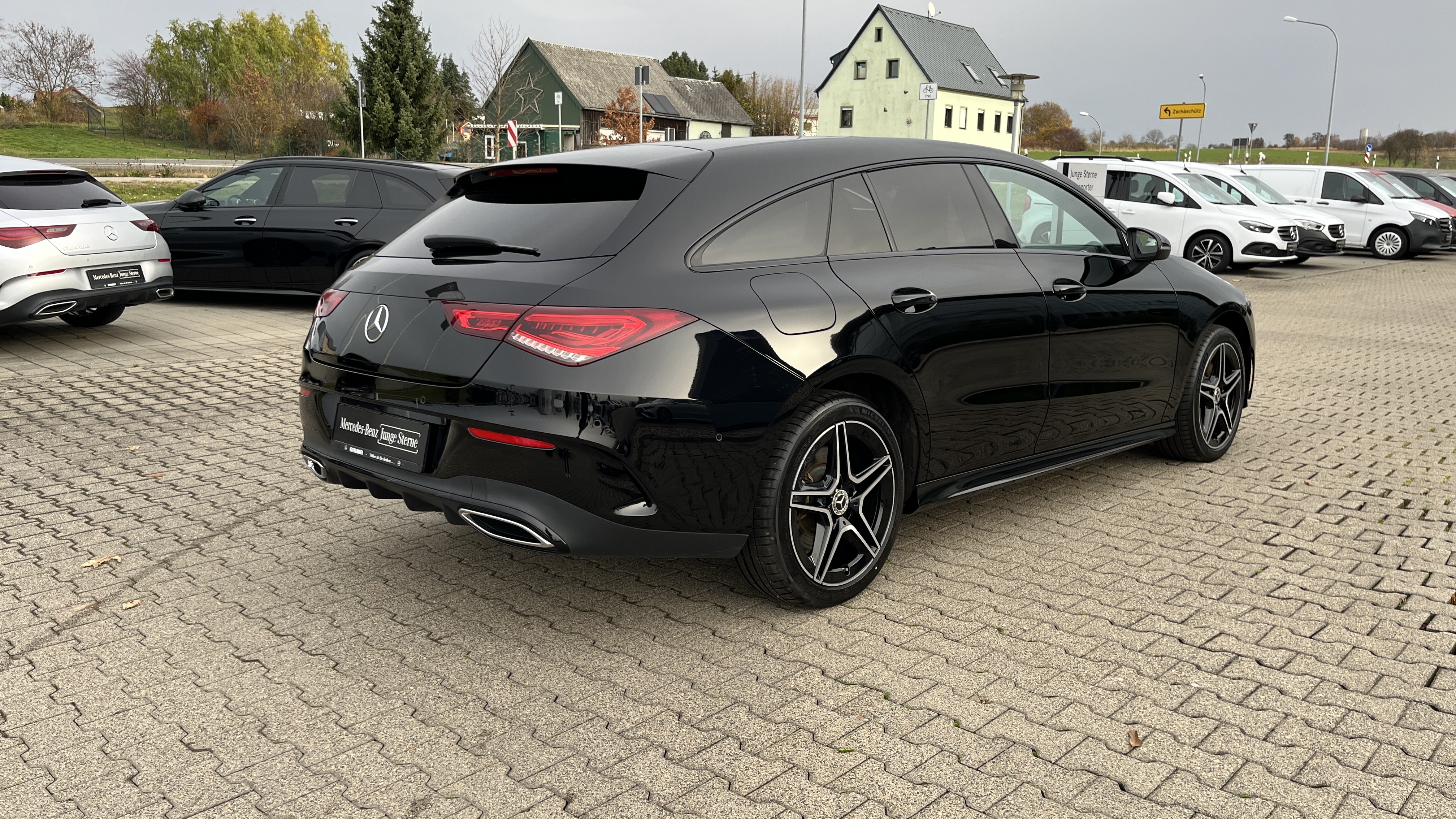 Mercedes-Benz CLA 250 e Shooting Brake CLA 250 e SB