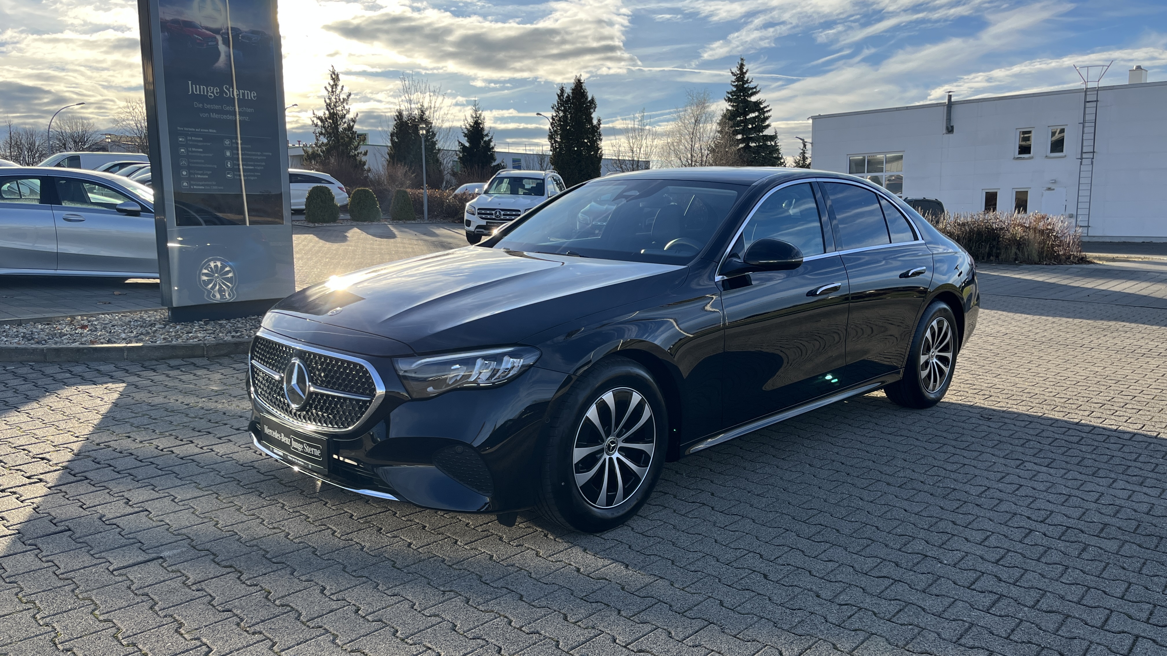 Mercedes-Benz E 200 Limousine