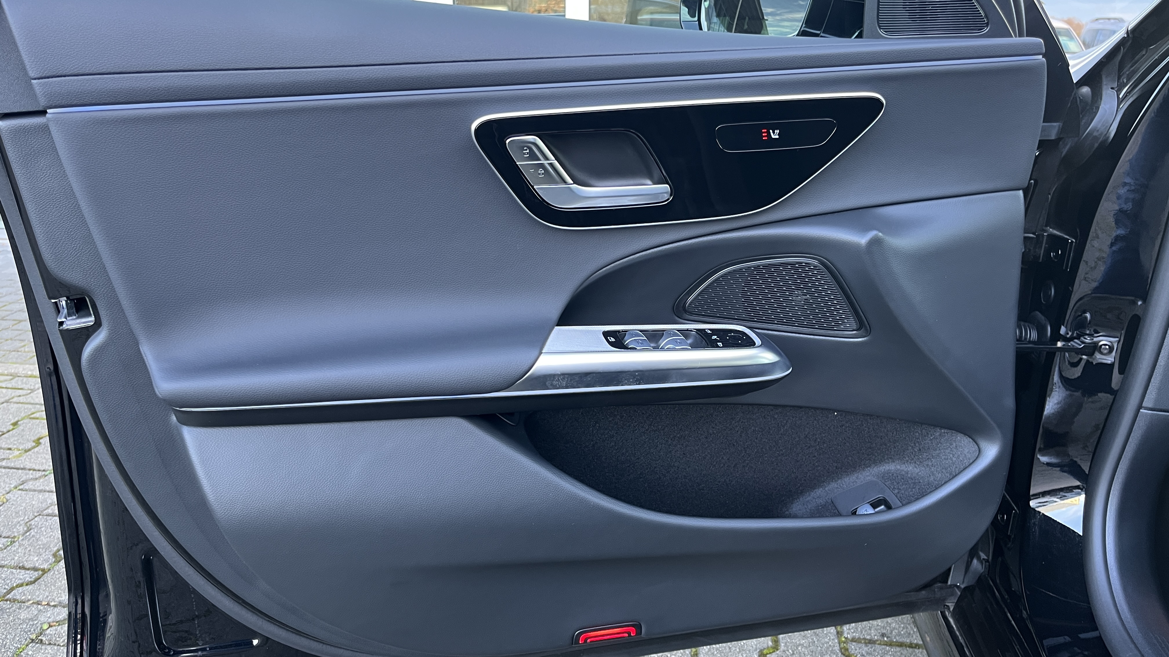 Mercedes-Benz E 200 Limousine