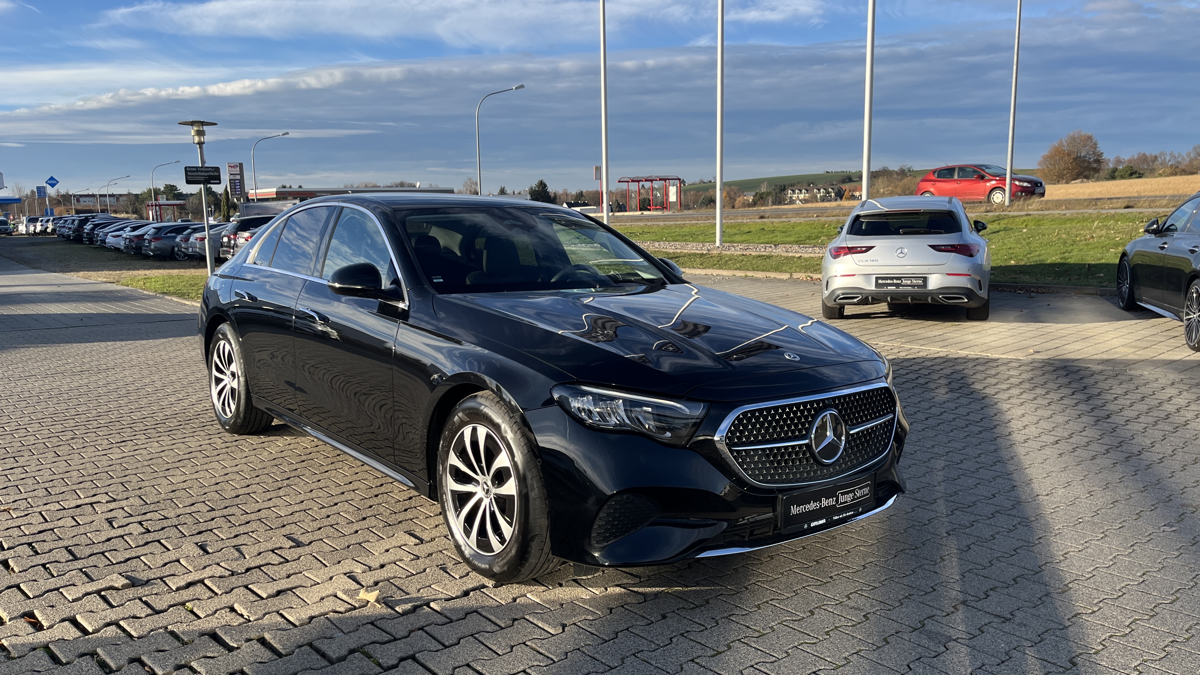 Mercedes-Benz E 200 Limousine