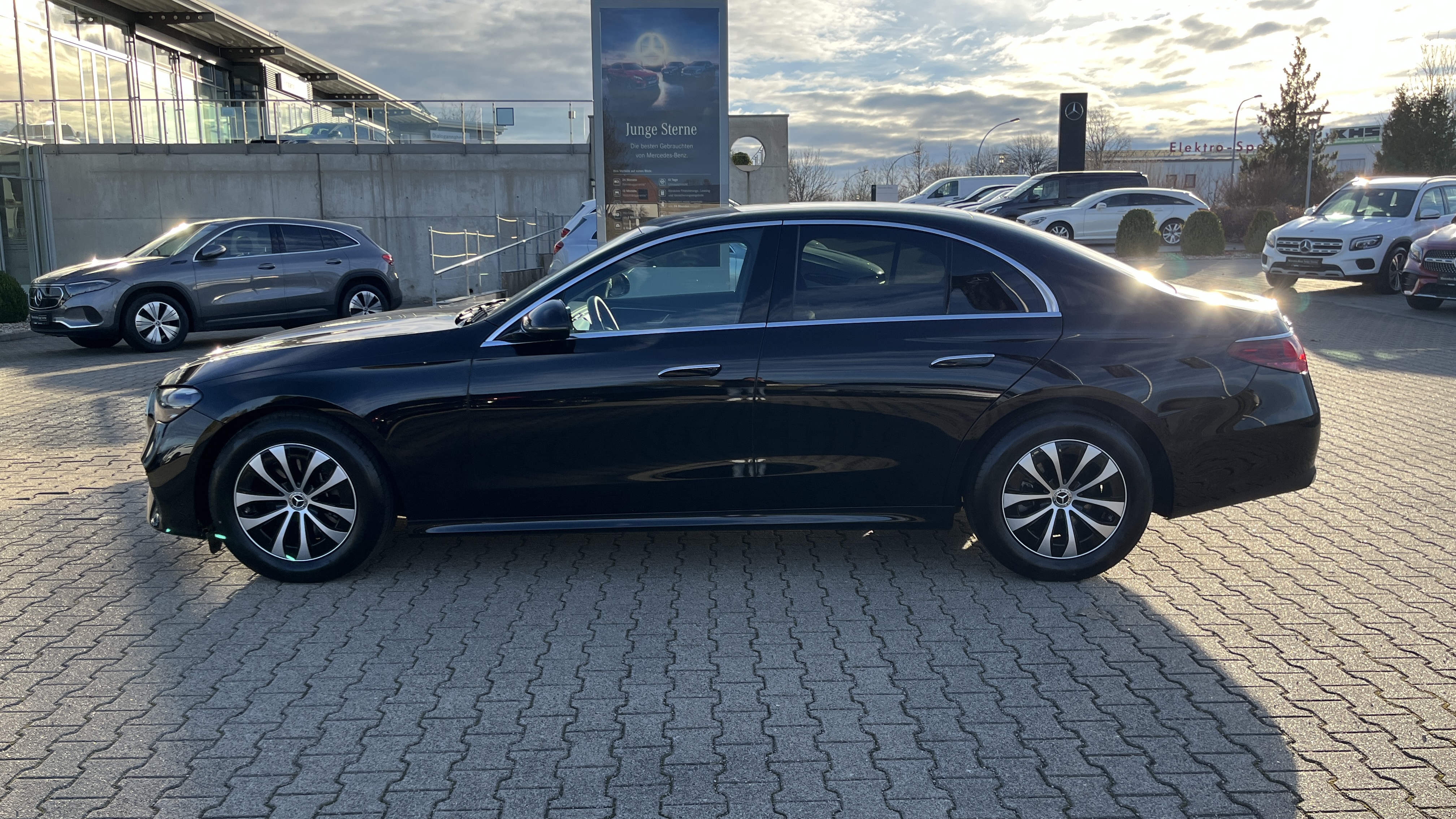 Mercedes-Benz E 200 Limousine