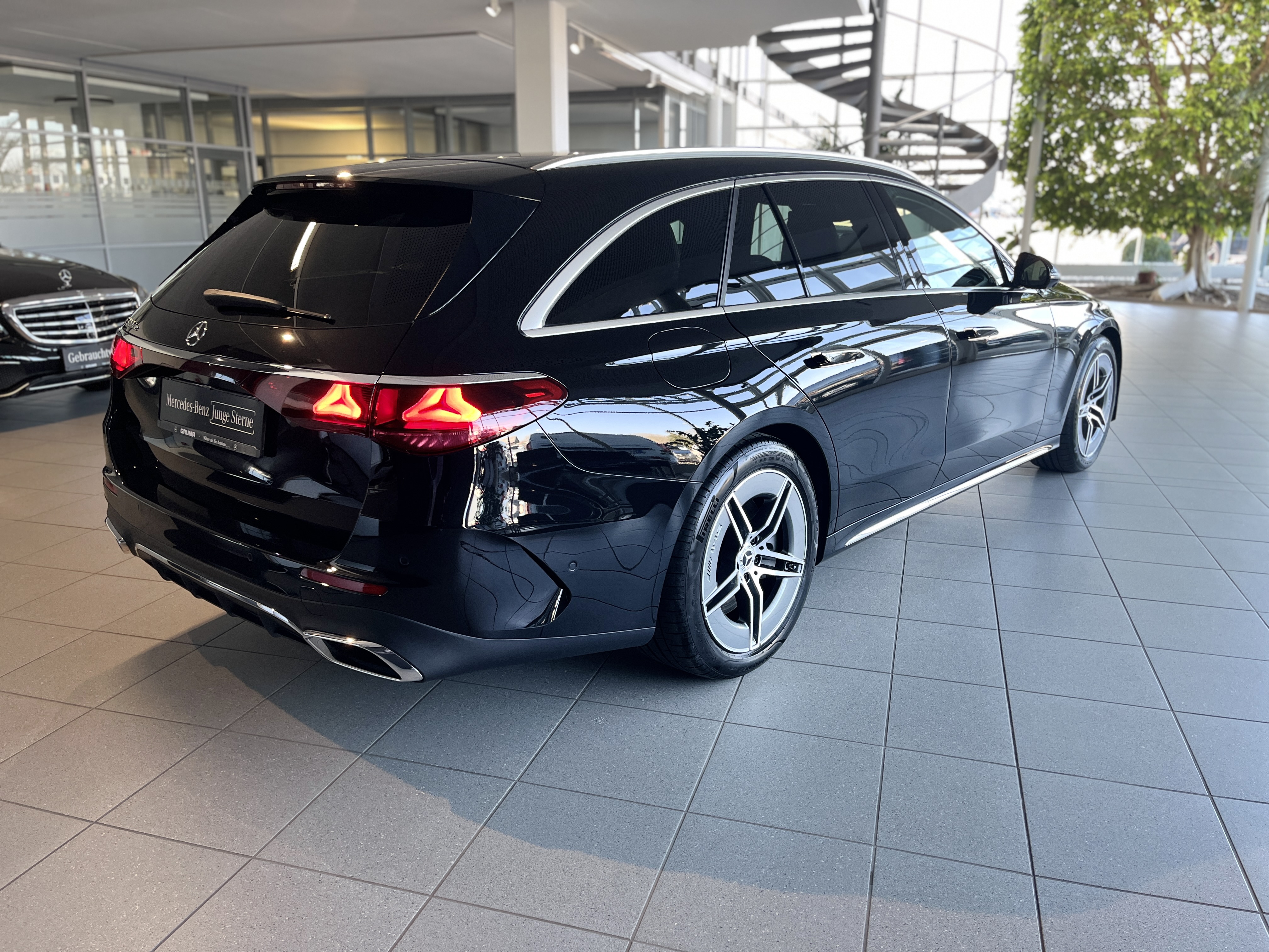 Mercedes-Benz E 300 de T