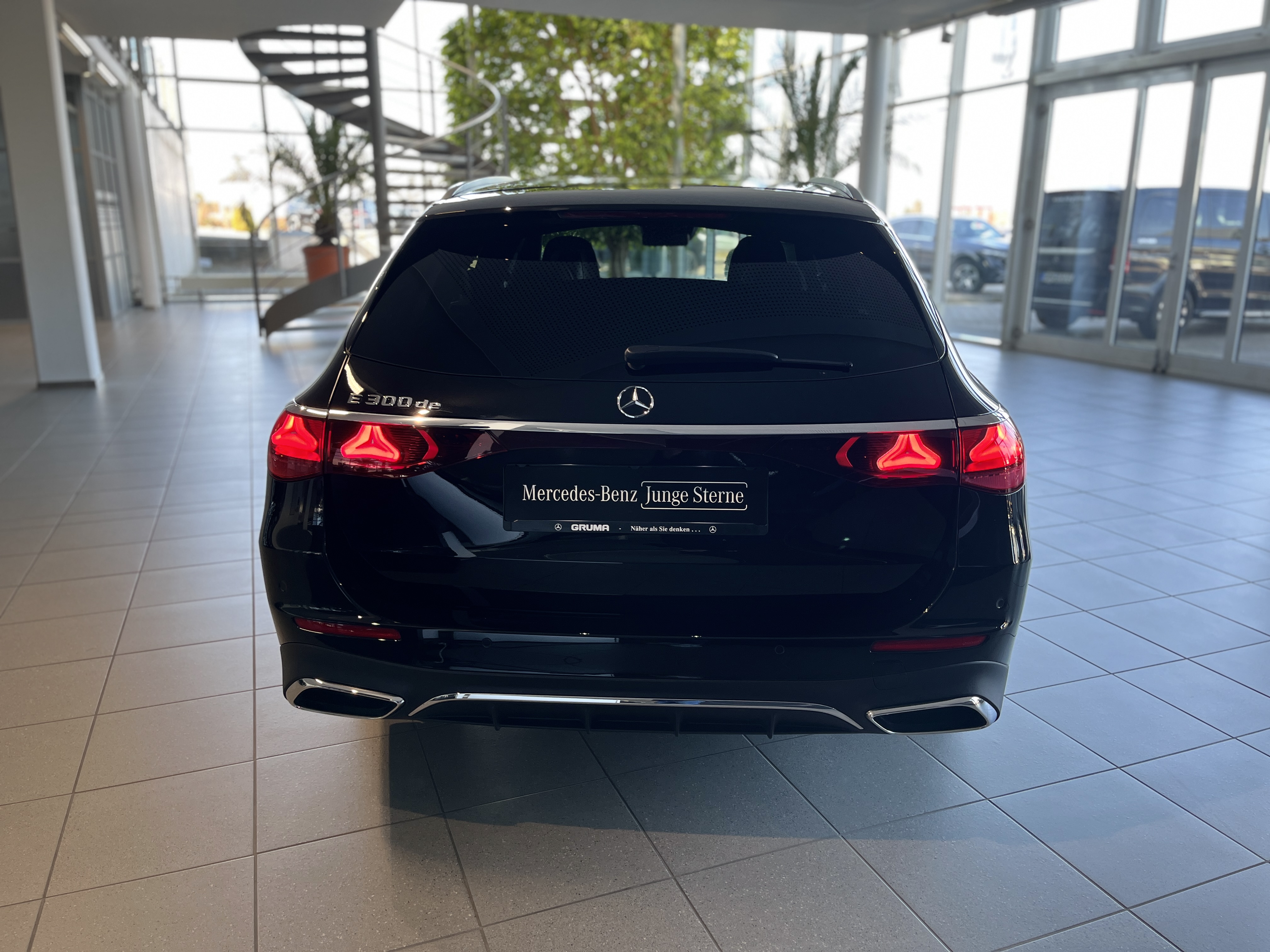 Mercedes-Benz E 300 de T